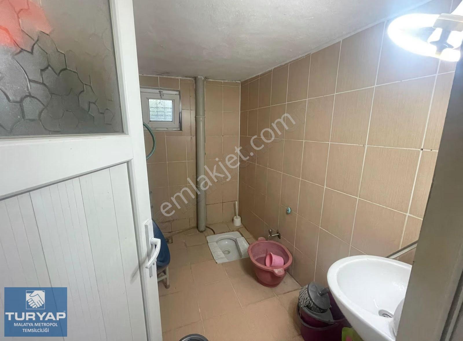 Turyap Metropol'den Nuriye Mahallesinde 2+1 Eşyalıkiralık Daire - Görsel 12