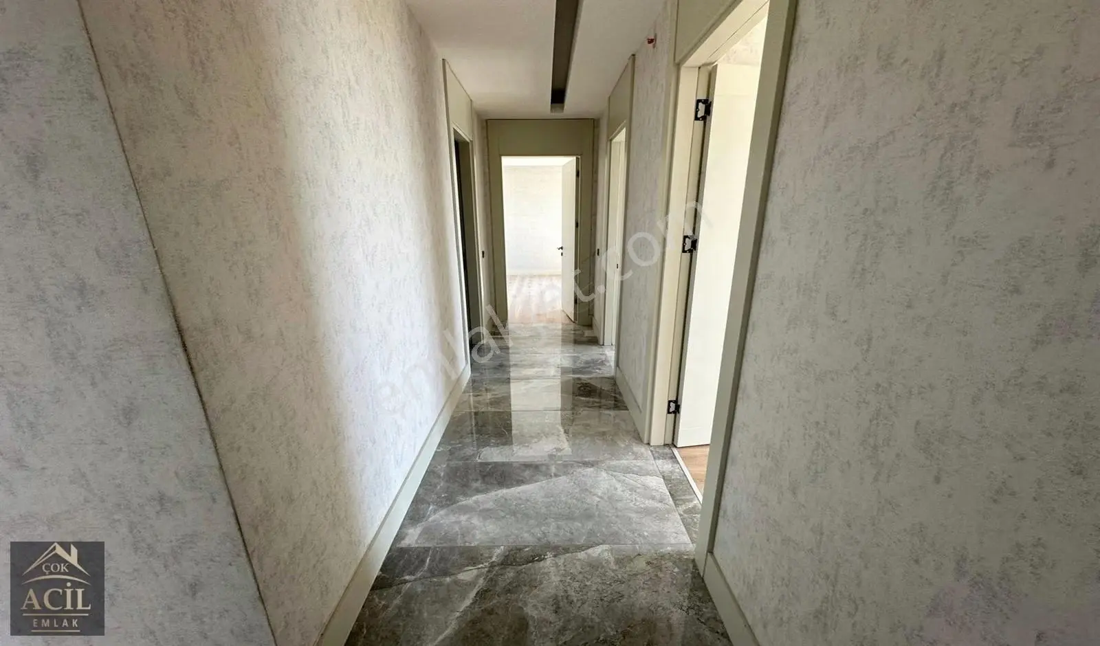 Çok Acil'den Northland Sitesi Yapay Göl,havuz,sauna Lüks 4+1 ! - Görsel 4