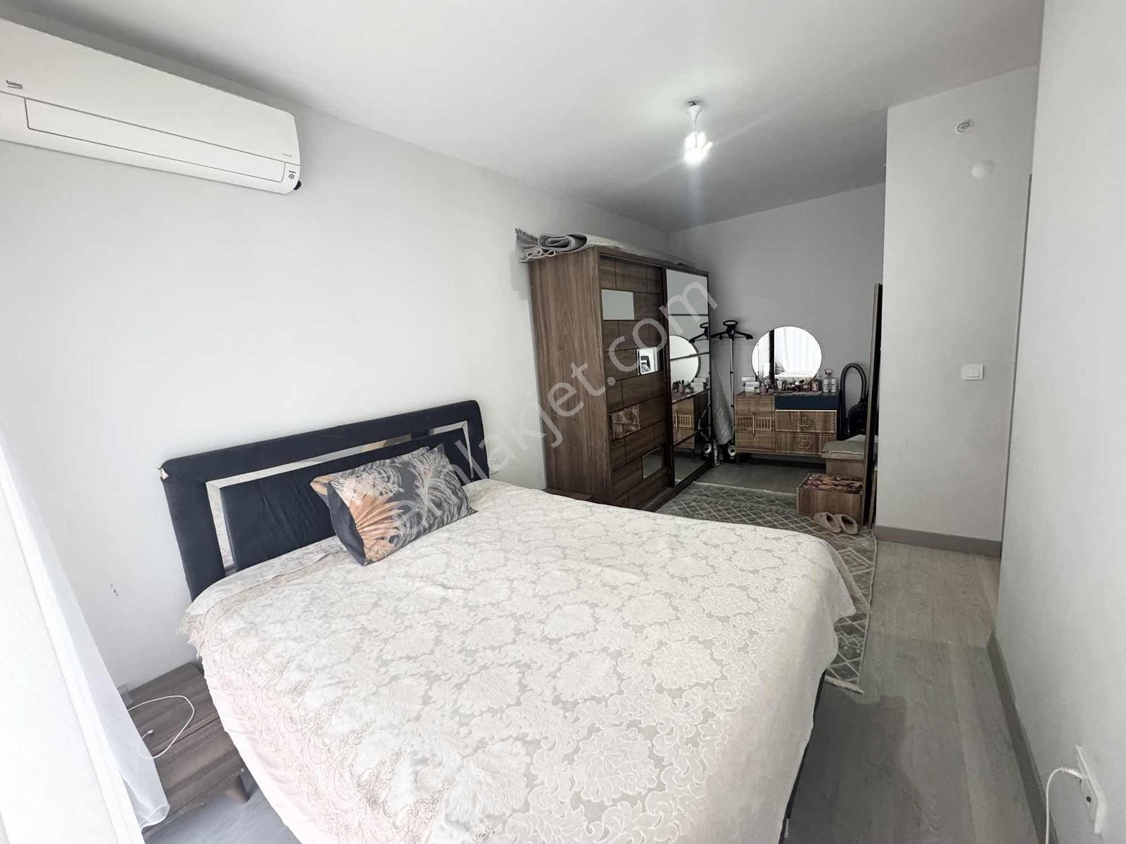Yoldaş İnş Satılık 3+1 130 M2 11.kat Otoparklı Sitede Daire - Görsel 18