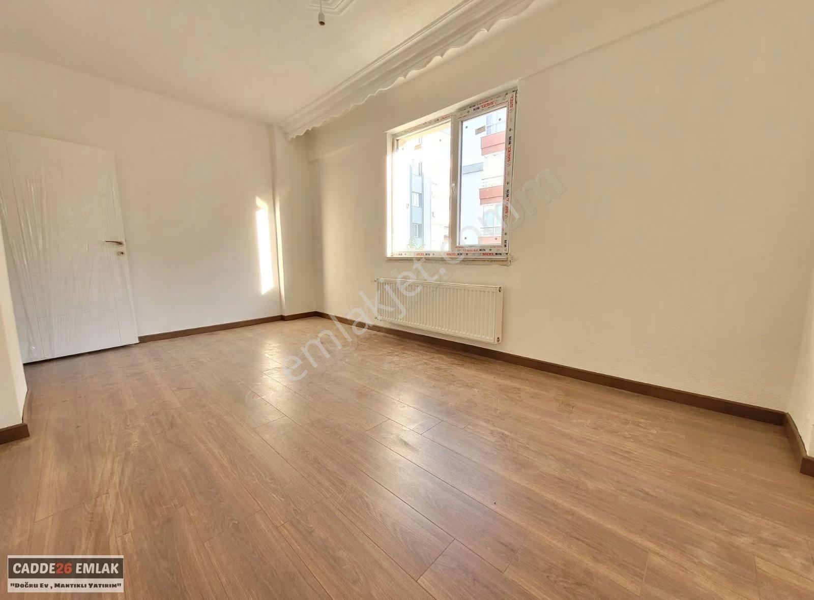 Cadde26 Dan Emek Mahallesinde İçi Komple Yenilenmiş 3+1 Daire - Görsel 16