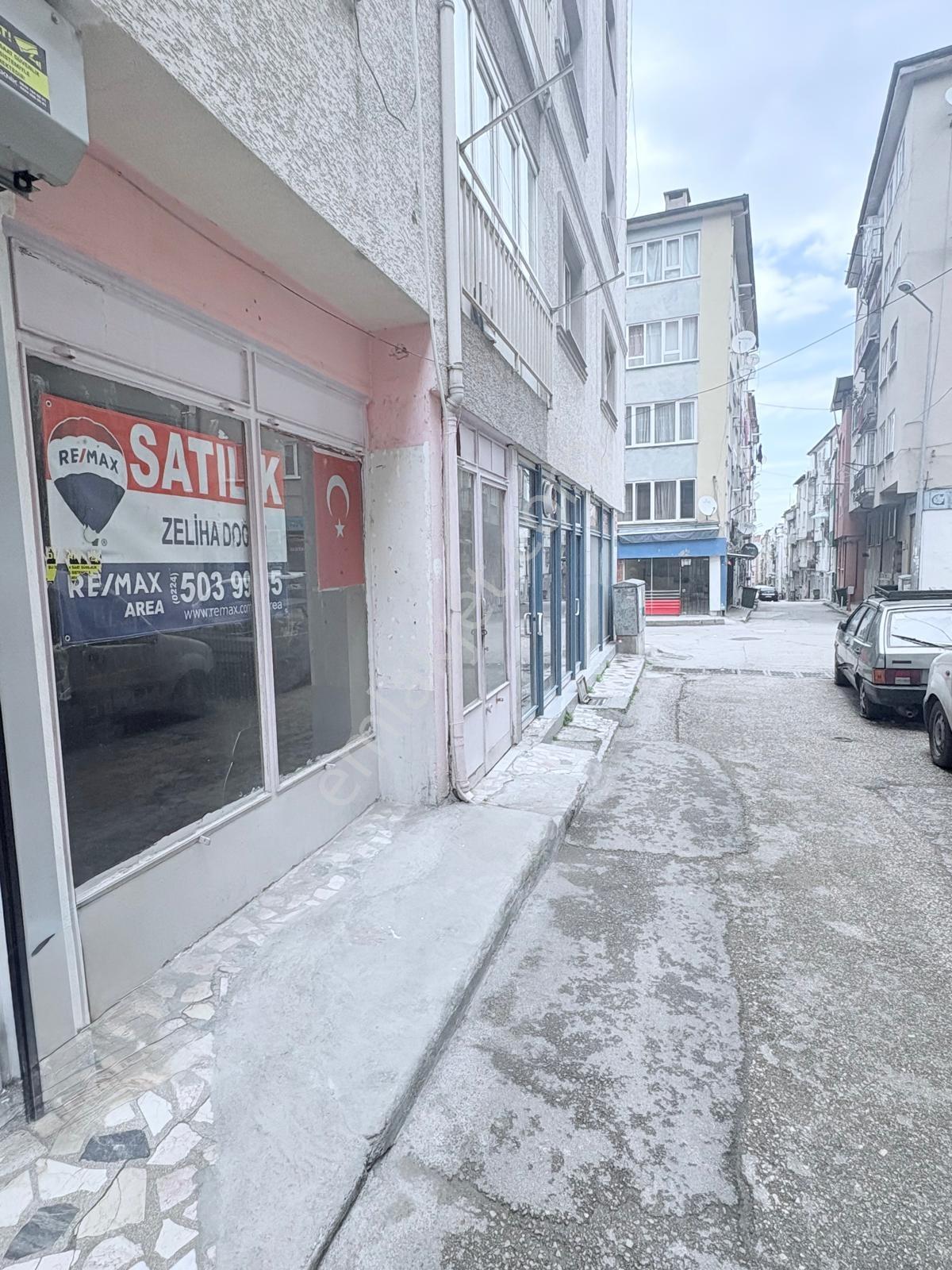 Re/max Area'dan Satılık Dükkan - Görsel 10