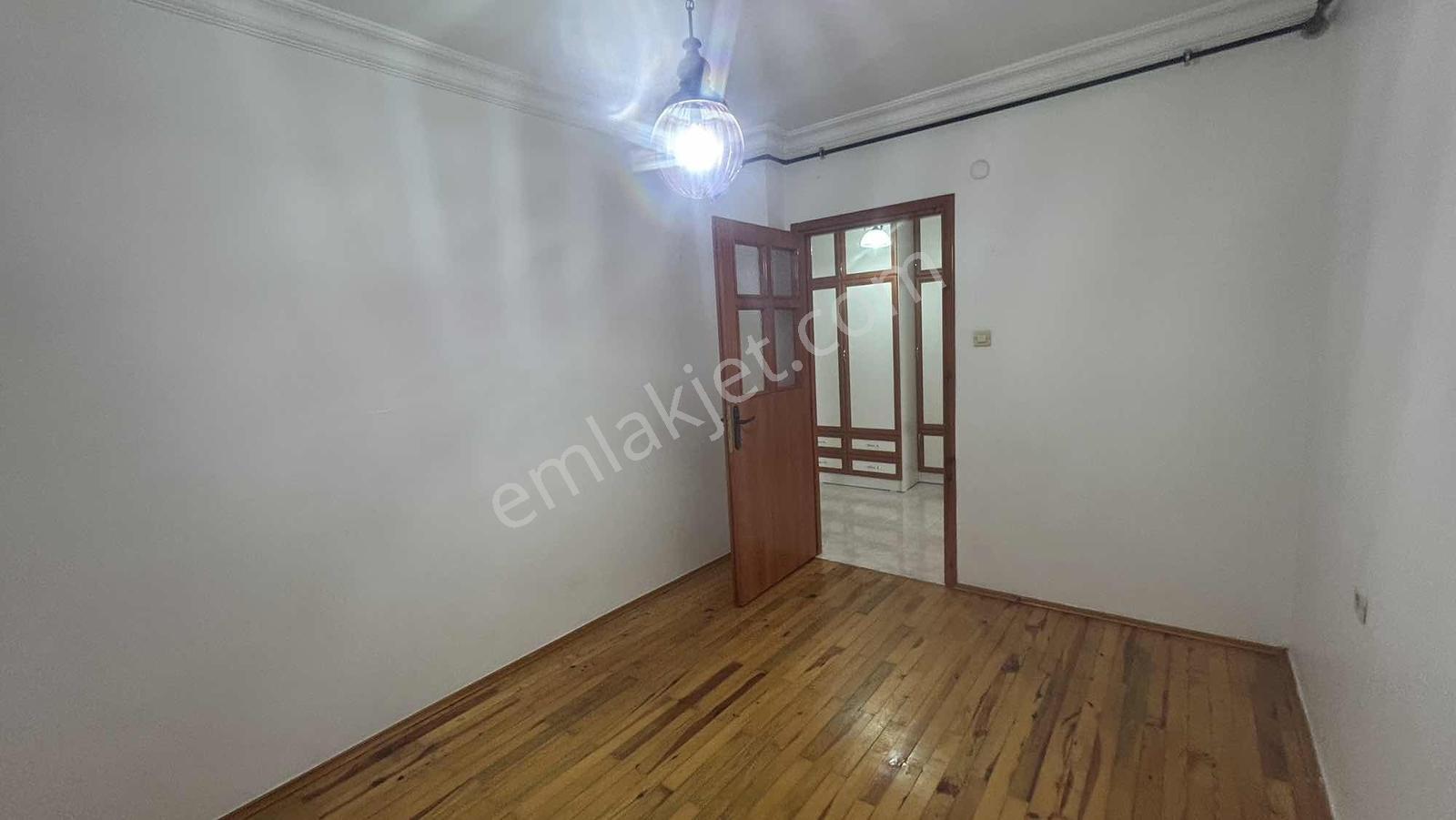 Güzelobada Merkezi Konumda Doğalgazlı Katta Satılık 2+1 Daire - Görsel 19