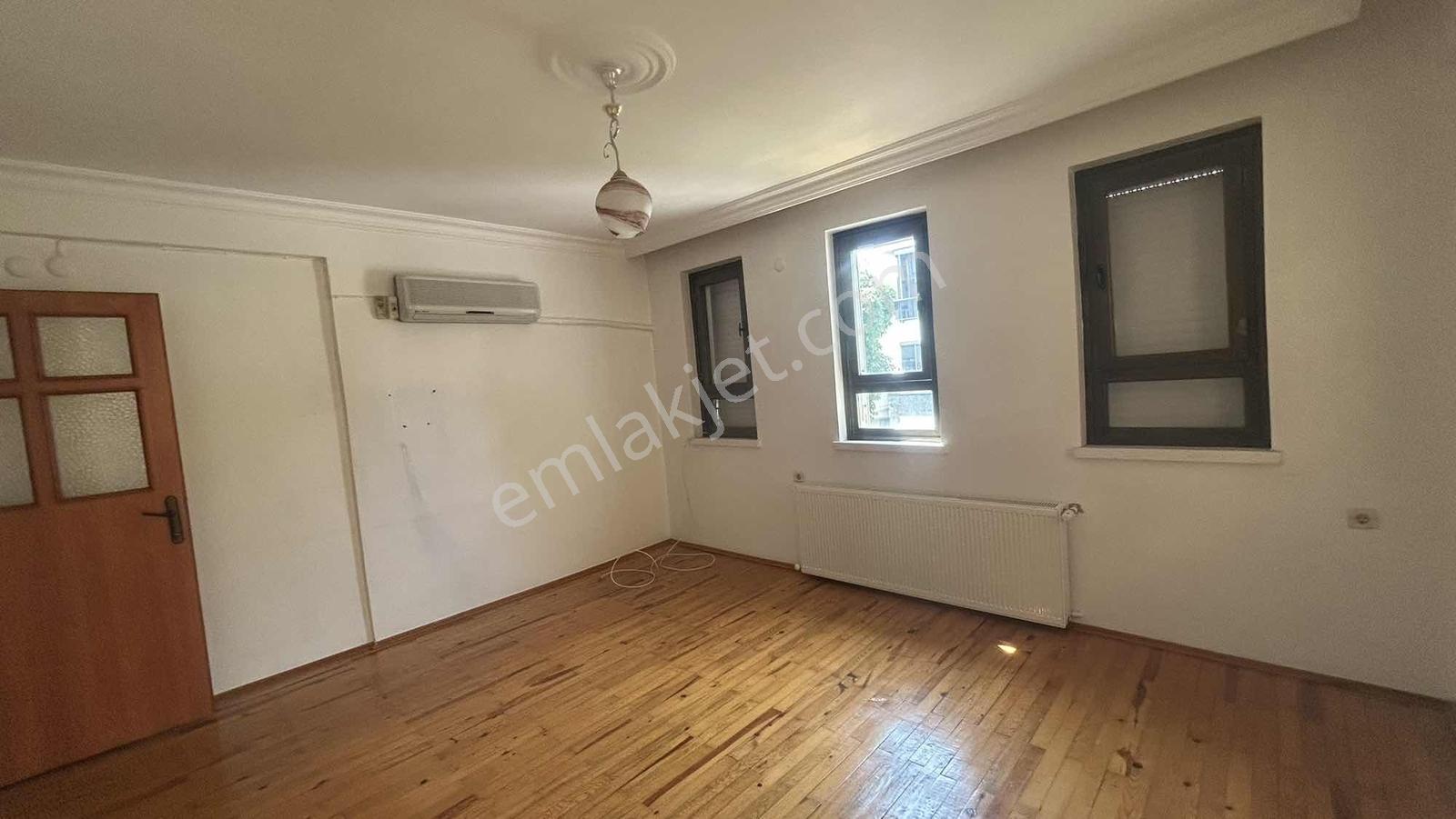 Güzelobada Merkezi Konumda Doğalgazlı Katta Satılık 2+1 Daire - Görsel 18