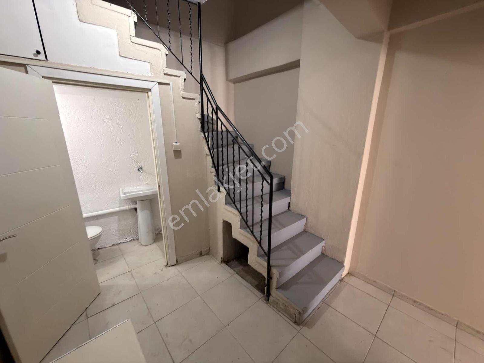 Yoldaş Emlaktan Cedit Mah Turan Güneş Cad Kiralık Dükkan - Görsel 17