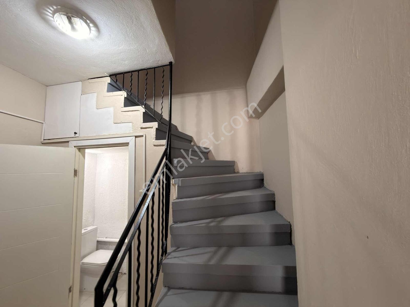 Yoldaş Emlaktan Cedit Mah Turan Güneş Cad Kiralık Dükkan - Görsel 8