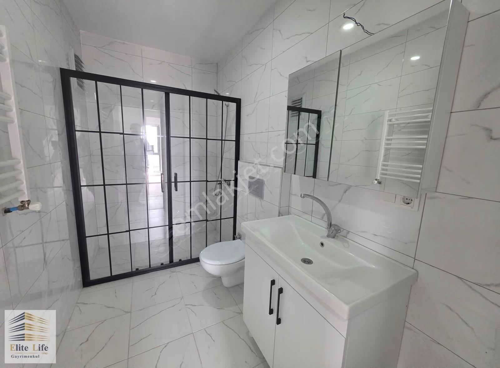 Kapalı Havuzlu Sitede Ebeveyn Banyolu, Otoparklı, Sıfır 3+1 Lüks - Görsel 25