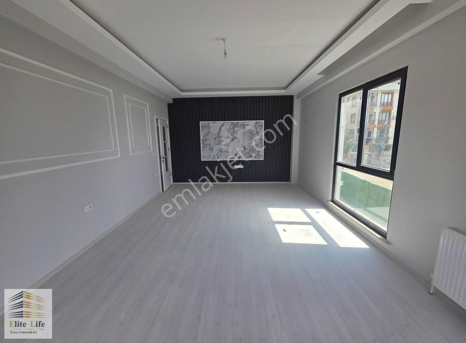 Kapalı Havuzlu Sitede Ebeveyn Banyolu, Otoparklı, Sıfır 3+1 Lüks - Görsel 12