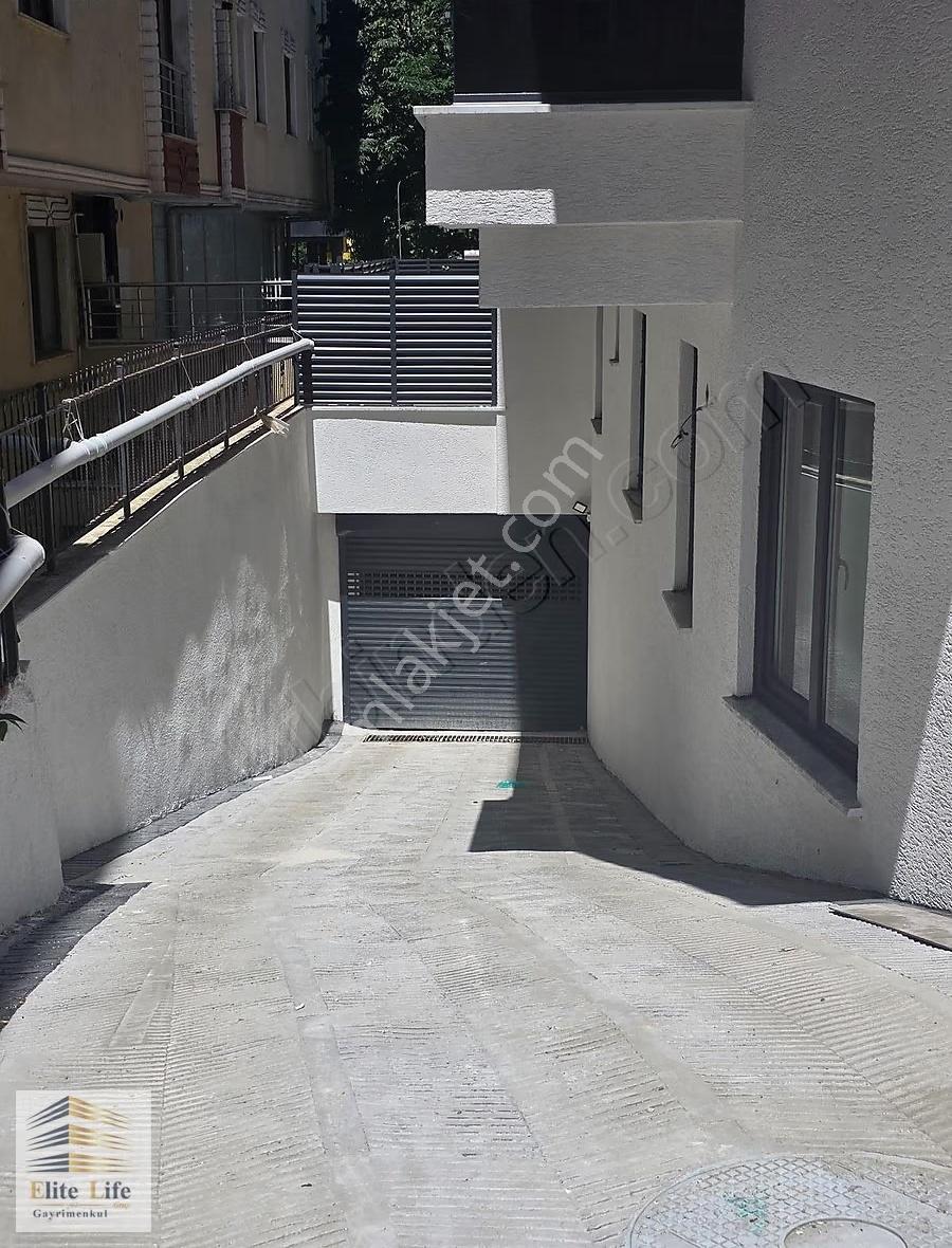 Çekmeköy Merkez Mh.kapalı Otoparklı Butik Site 3+1 Ara Kat Daire - Görsel 6