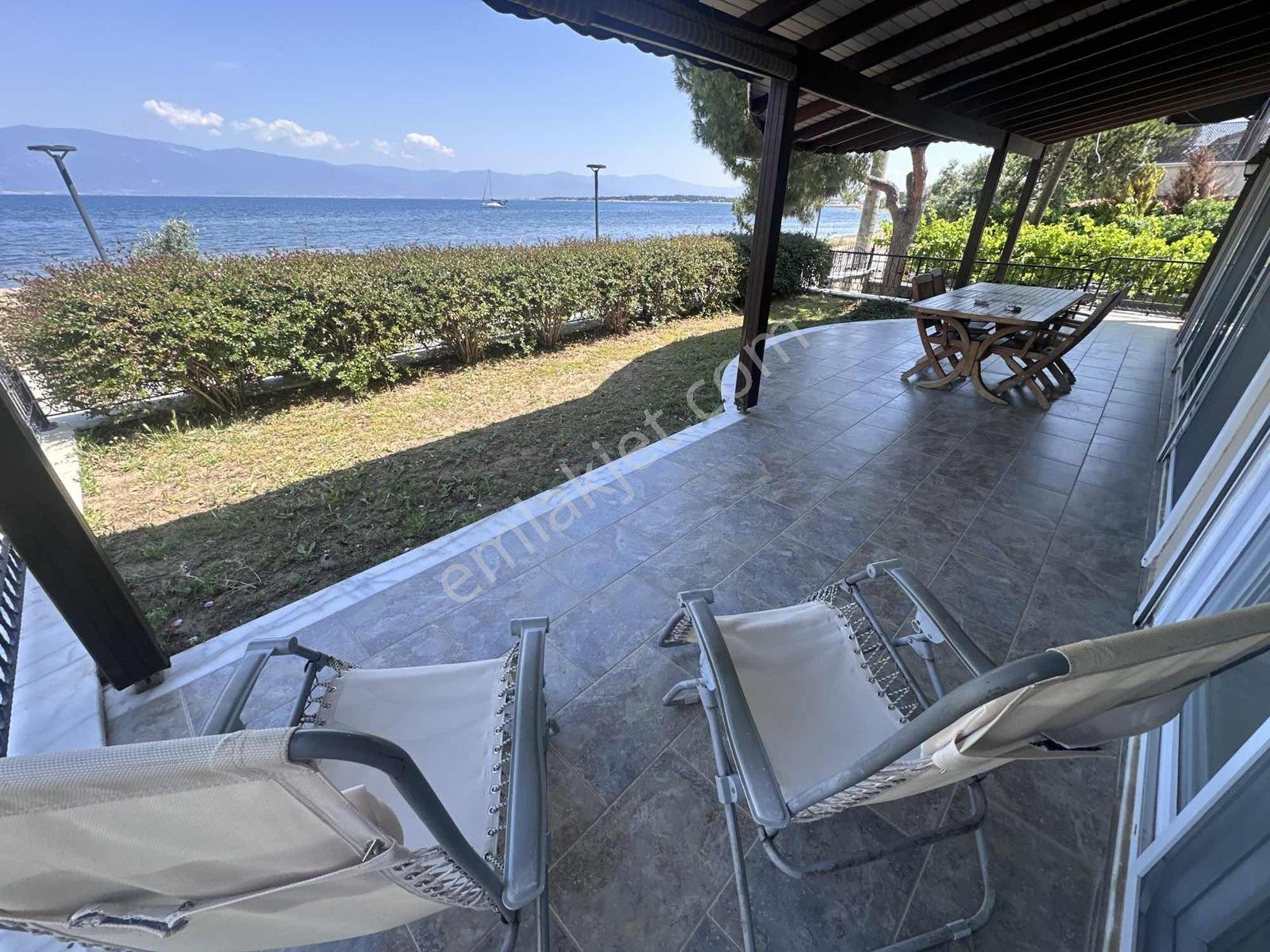 Onmax Burhaniye İskele Denize Sıfır Eşsız Konumda Satılık Villa - Görsel 24