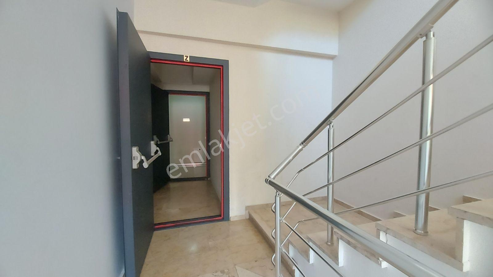 Yenikent Safir Konakları Müstakil Bahçeli Satılık 3+1 Daire - Görsel 34
