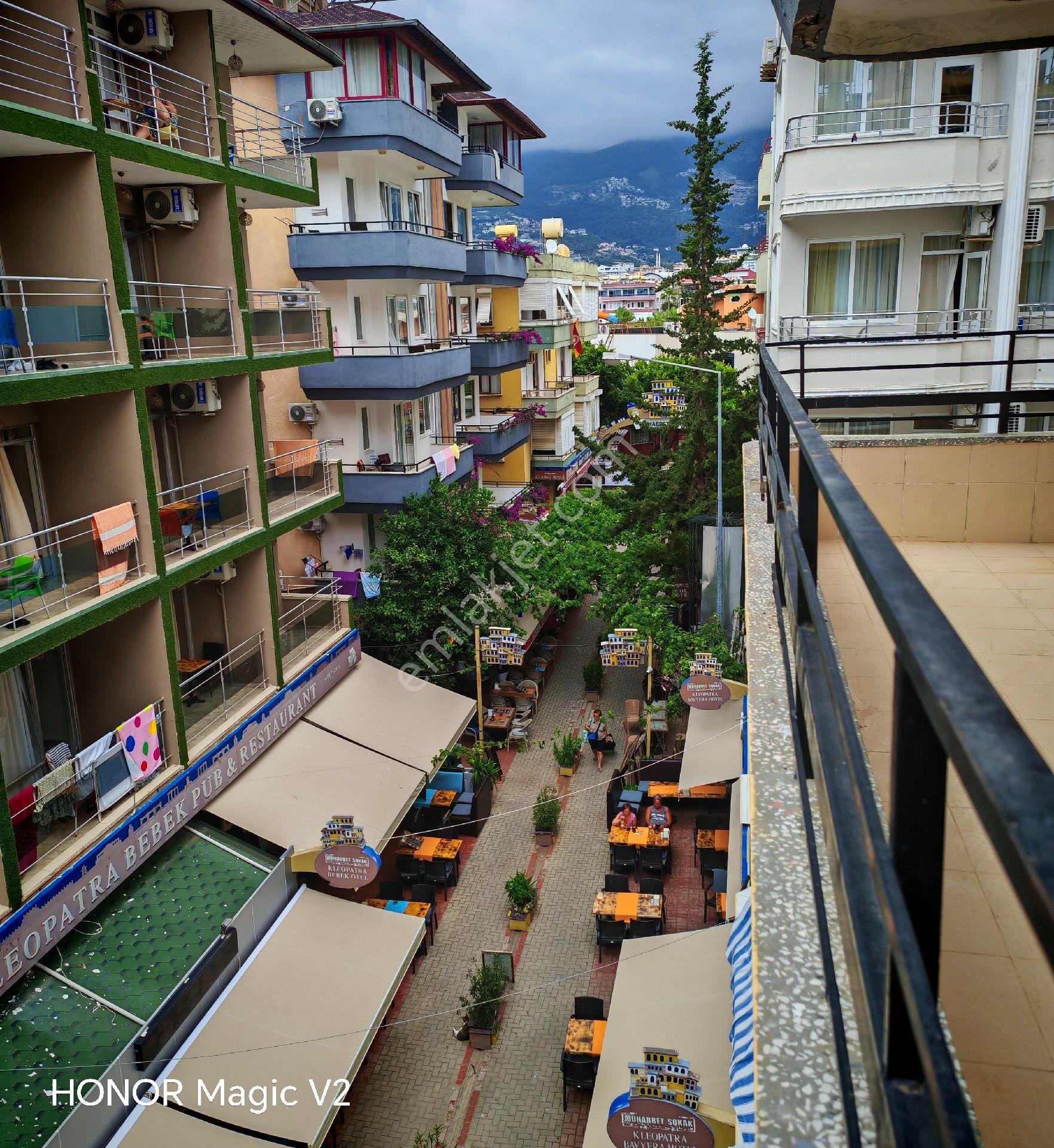 Alanya Damlataş Kleopatra’da, Denize 5 Metre Mesafede 2+1 Kiralık Daire - Görsel 8