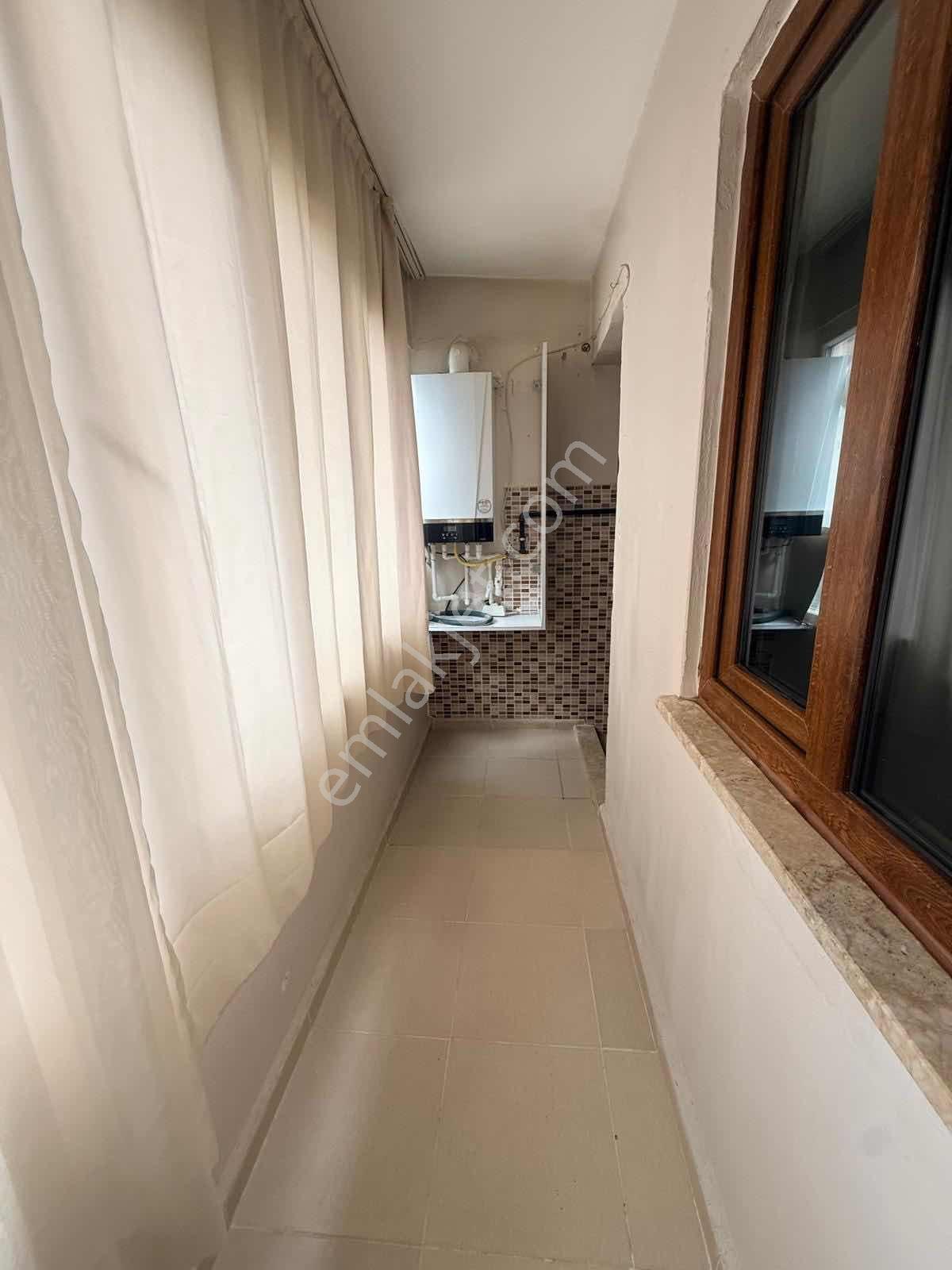 Çamlık Caddesi'nde 130 Metre² 3 + 1 Kiralık - Görsel 9