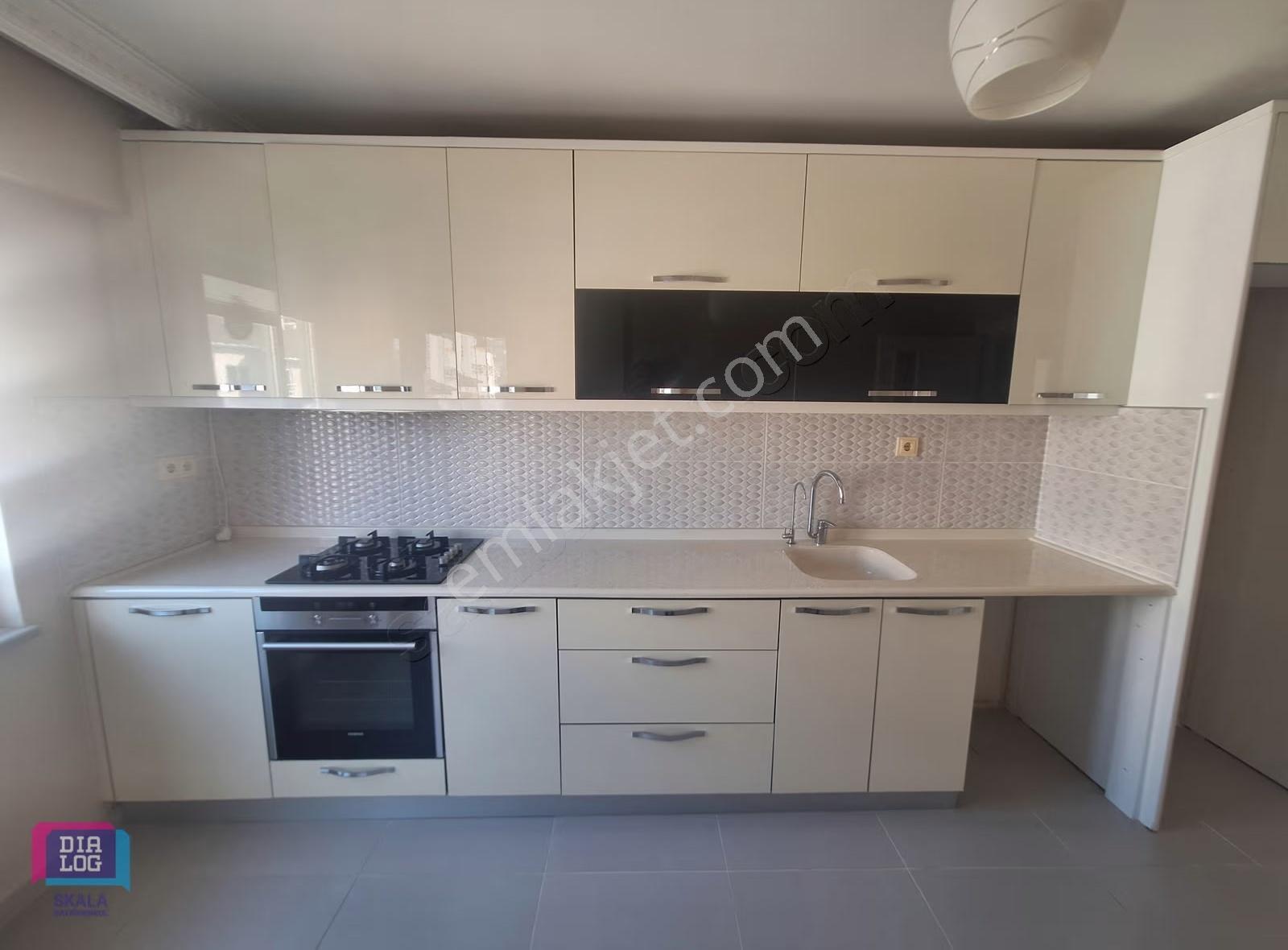 Dialog Skala Akpınar Mh'de Satılık Geniş 4+1/5+1 Dubleks Daire - Görsel 8