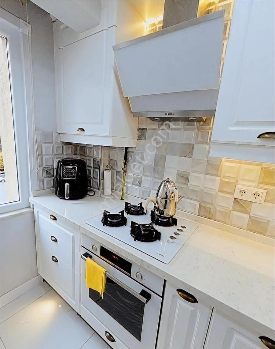 Esenyurt Barbaros Da 3+1 Daire 150 M2 Site De 22 Yıllık - Görsel 19