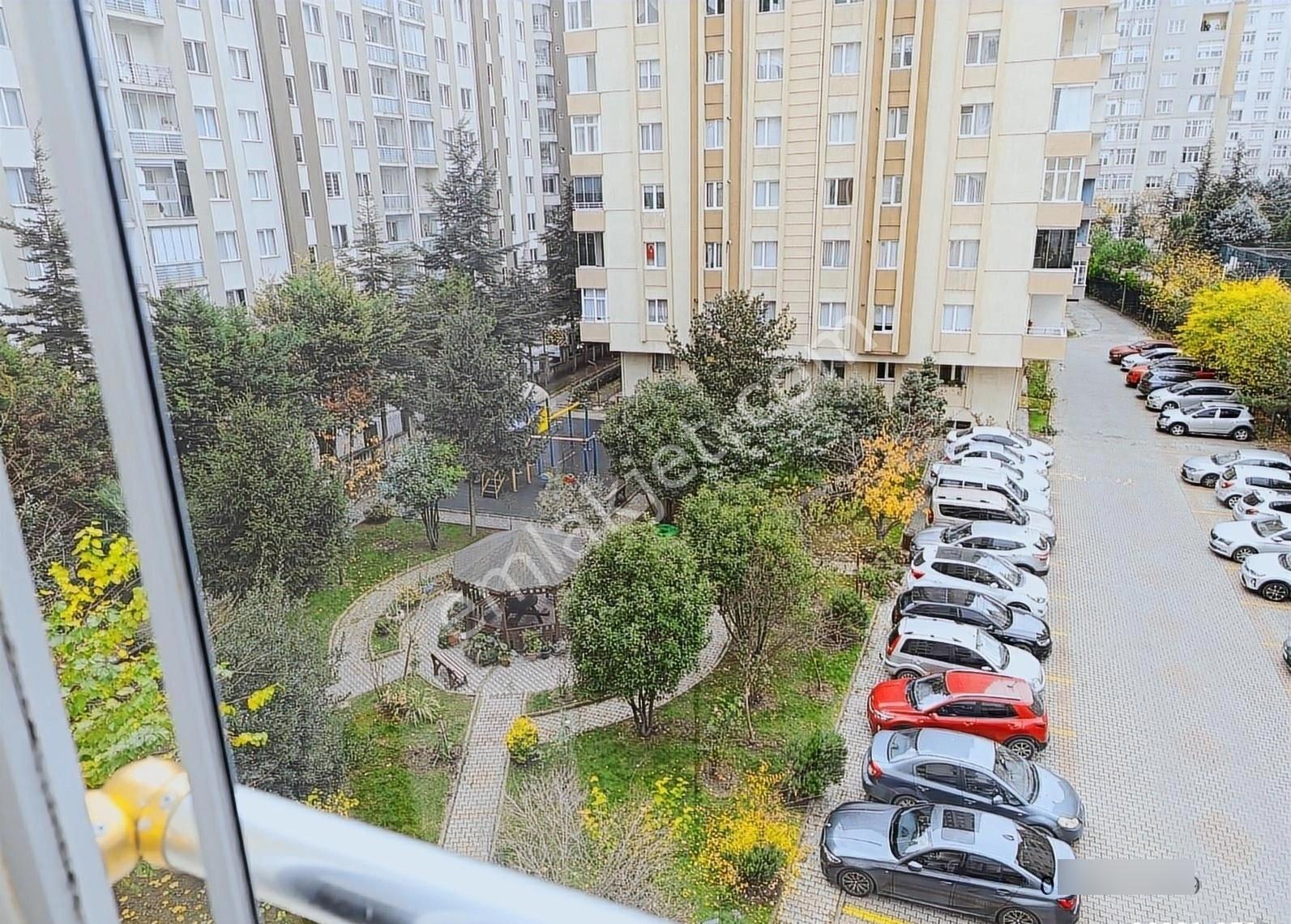 Esenyurt Barbaros Da 3+1 Daire 150 M2 Site De 22 Yıllık - Görsel 17