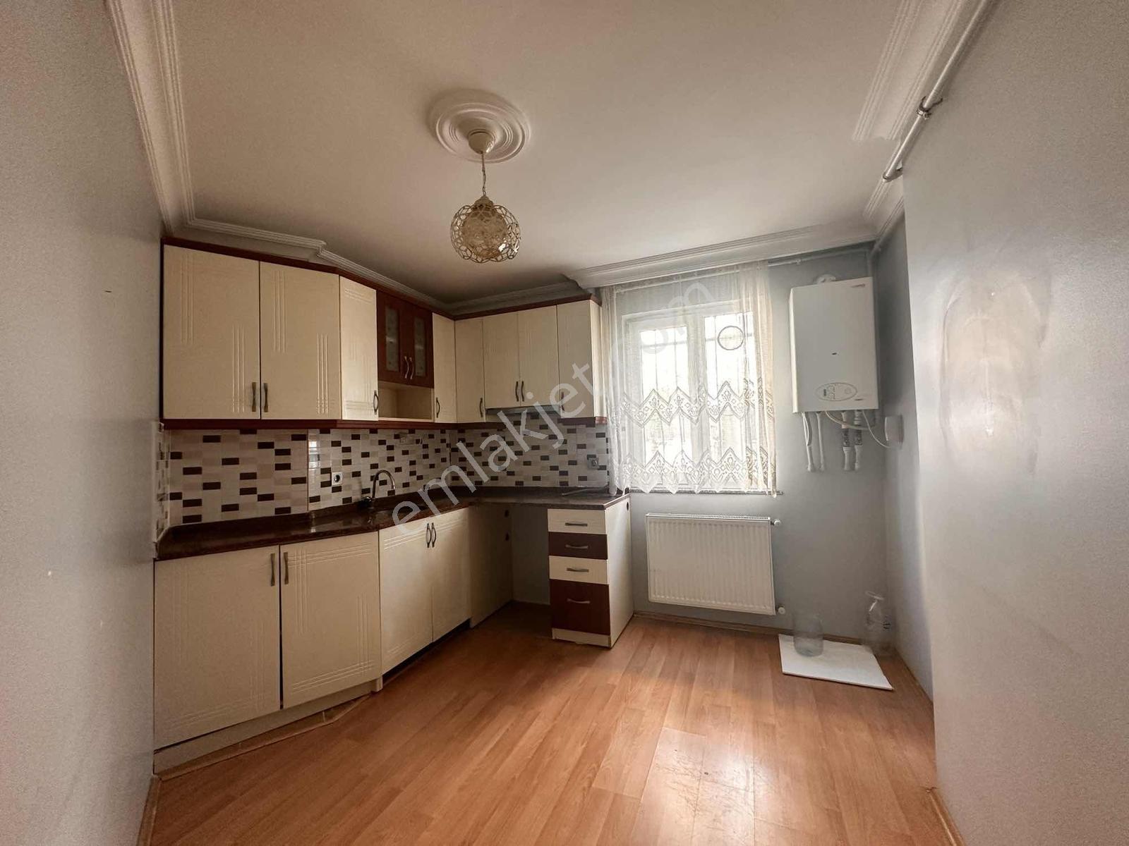 Esenevler Mahallesinde 2+1 Y.giriş Daire 7.300.000 Tl - Görsel 8