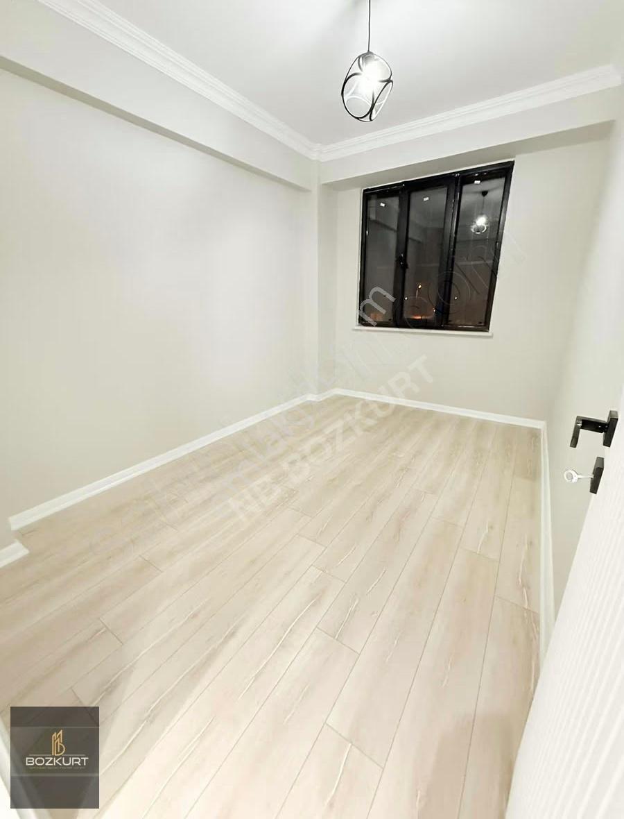 Kapaklı'da Teras Balkonlu, 90m² 3+1 Giriş Daire - Görsel 6
