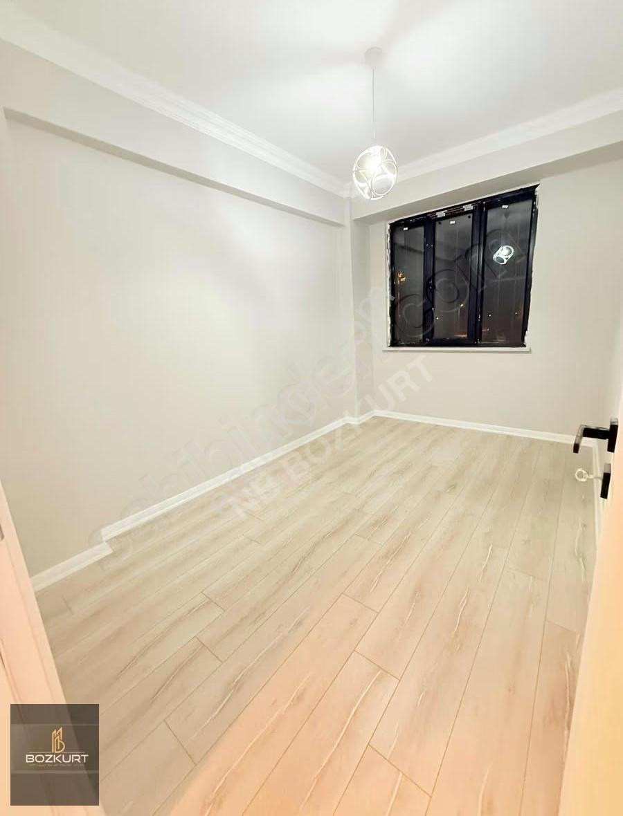 Kapaklı'da Teras Balkonlu, 90m² 3+1 Giriş Daire - Görsel 3