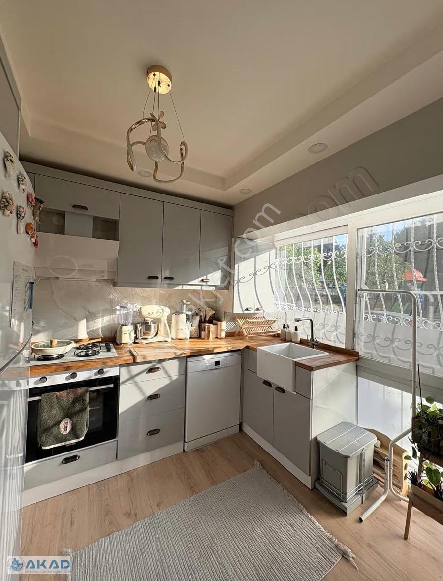 Güzelyalı'da Park Cepheli 3+1 Full Tadilatlı - Görsel 27