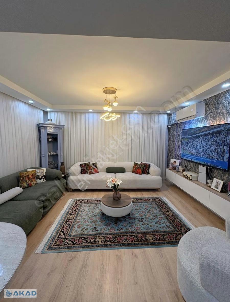 Güzelyalı'da Park Cepheli 3+1 Full Tadilatlı - Görsel 28