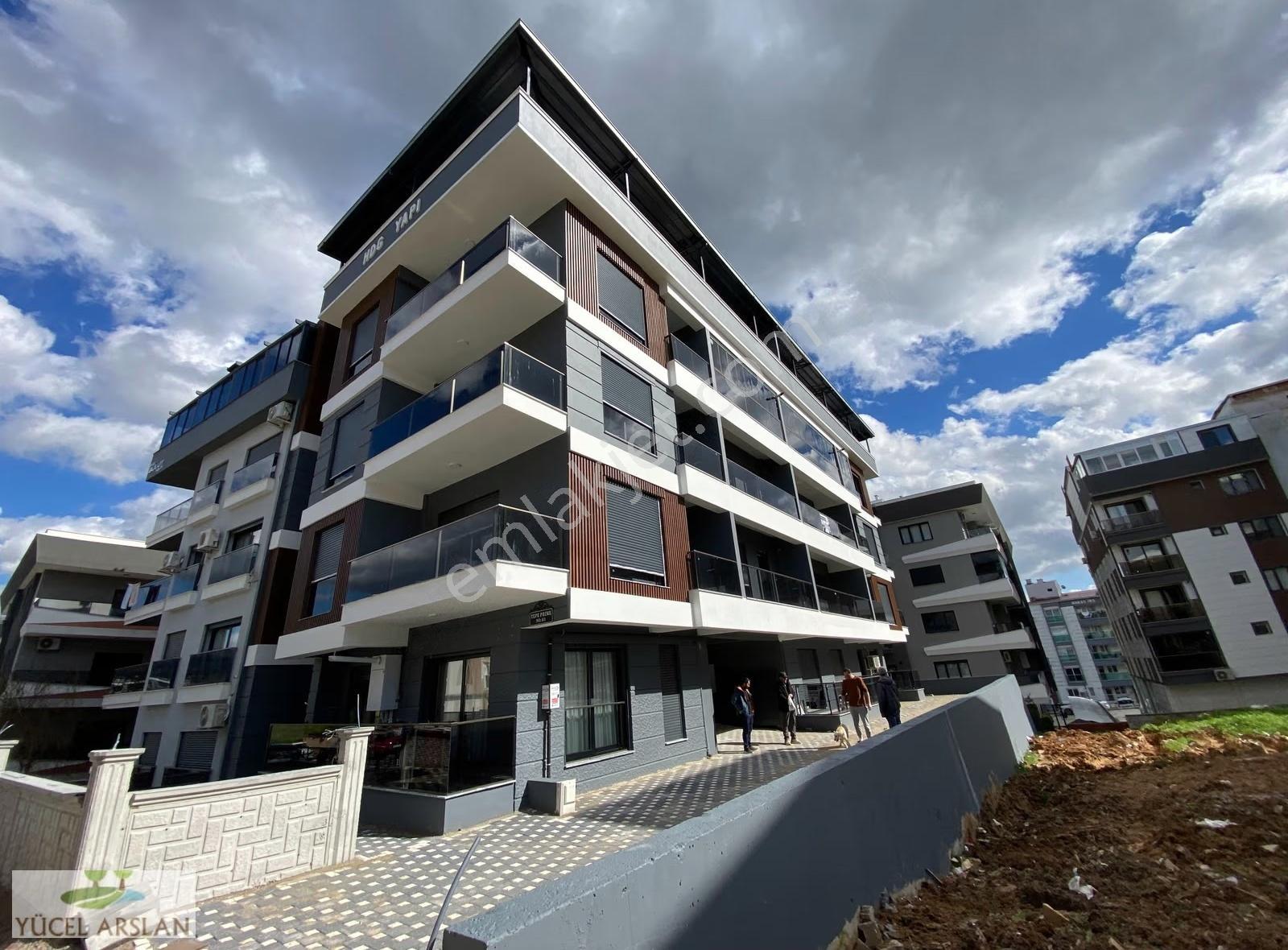 Kemalpaşa Ulucak Şahintepesi'nde 4+1 Sıfır Teraslı Satılık Daire - Görsel 3
