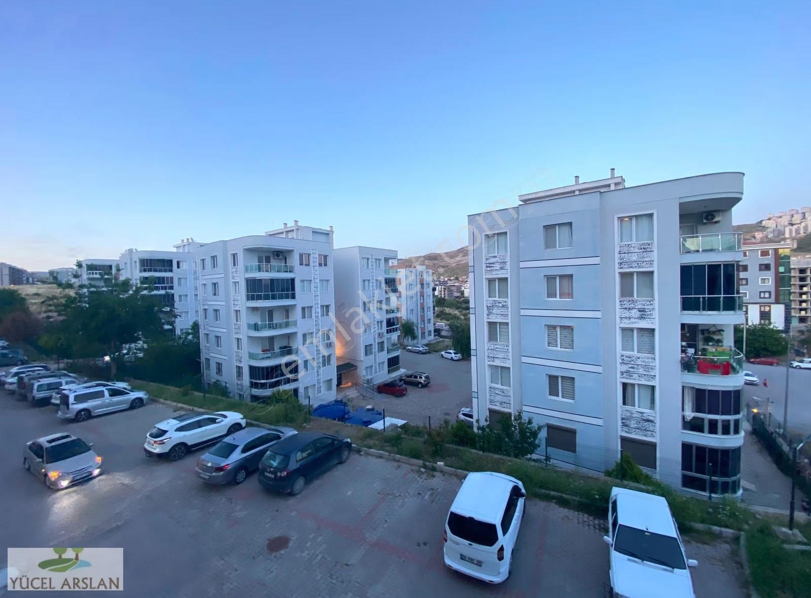 İzmir, Menemen, Egekent-2'de Kiralık 3+1doğalgazlı Daire