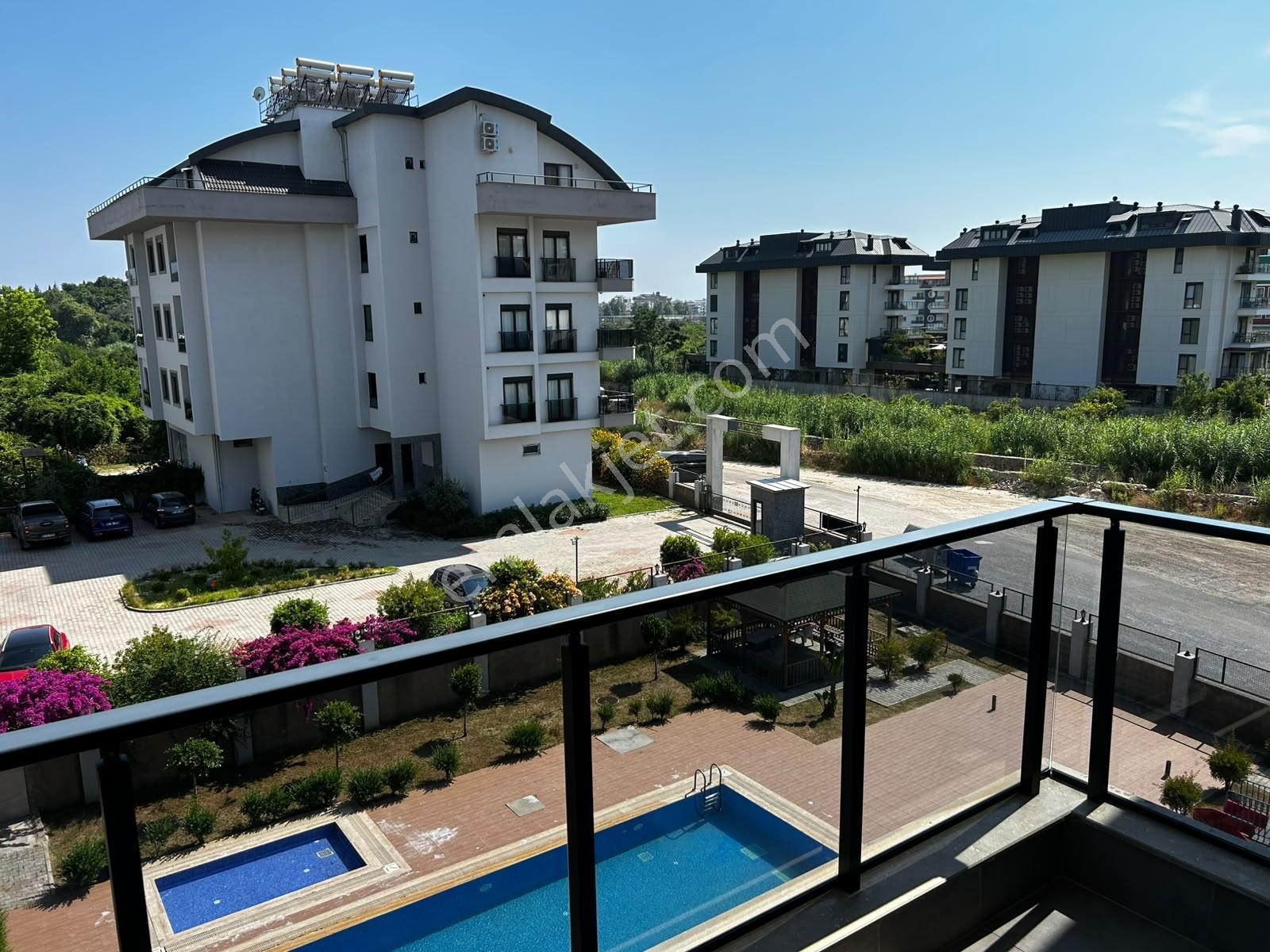 Oba Rönesans Sitesinde 1+1 Full Eşyalı Kiralık Daire - Görsel 14