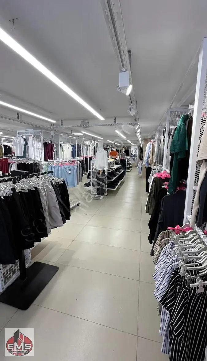 Erdemli Çevreyolunda Harika Konumda Satılık 120 M2 Dükkan !!!!!! - Görsel 10