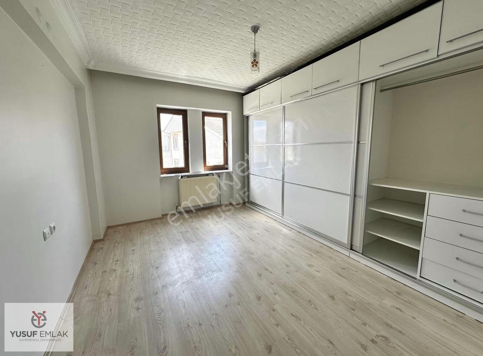 Şehitlik'te 3+1 Orta Kat 130m2 Yapılı Daire - Görsel 9