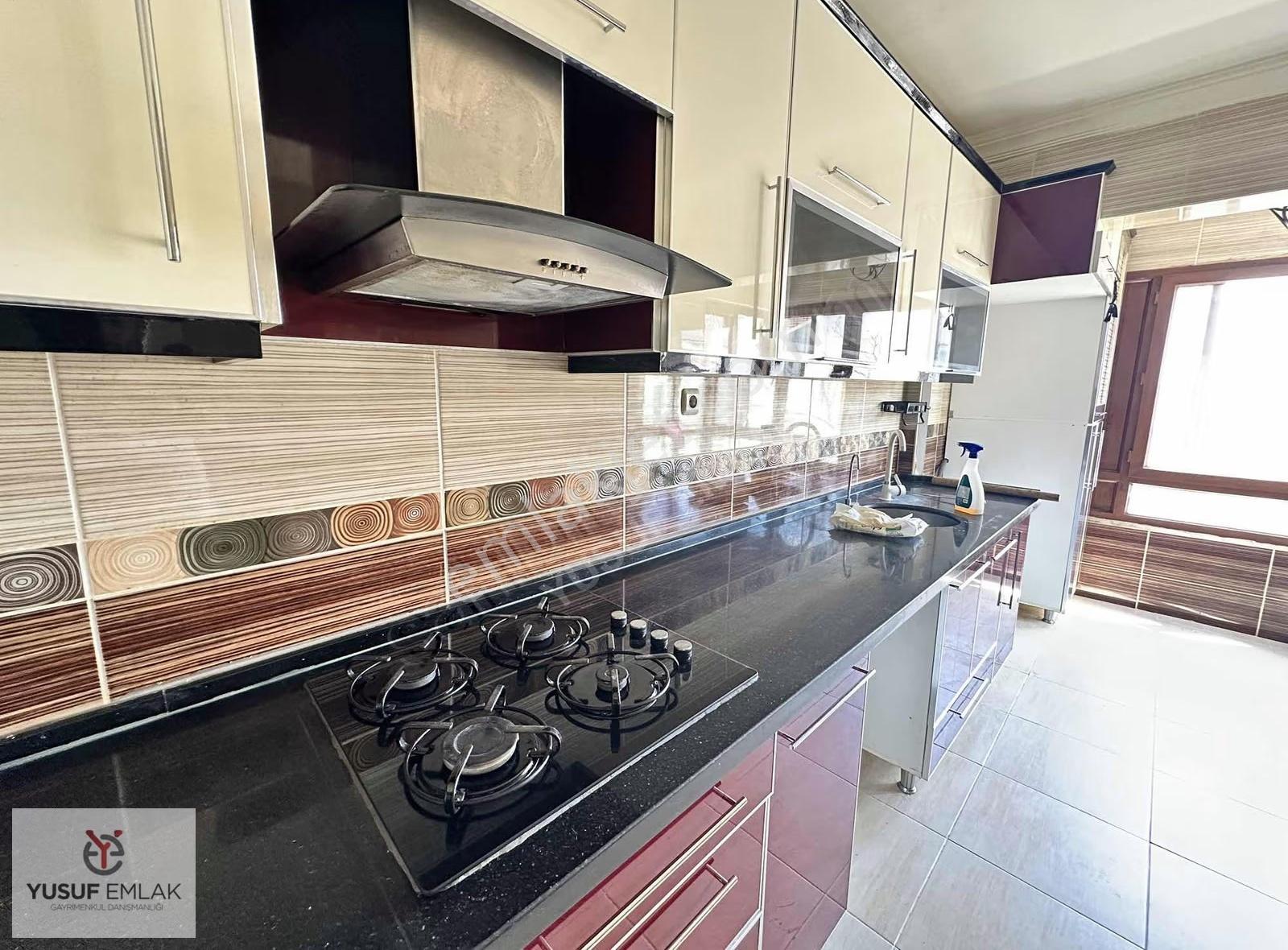 Şehitlik'te 3+1 Orta Kat 130m2 Yapılı Daire - Görsel 20