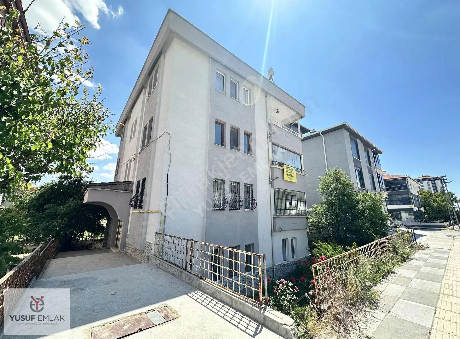 Şehitlik'te 3+1 Orta Kat 130m2 Yapılı Daire - Görsel 12