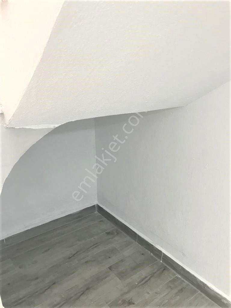 Urla İçmelerde Deniz Manzaralı Lux Yapılı Müstakil Villa - Görsel 20