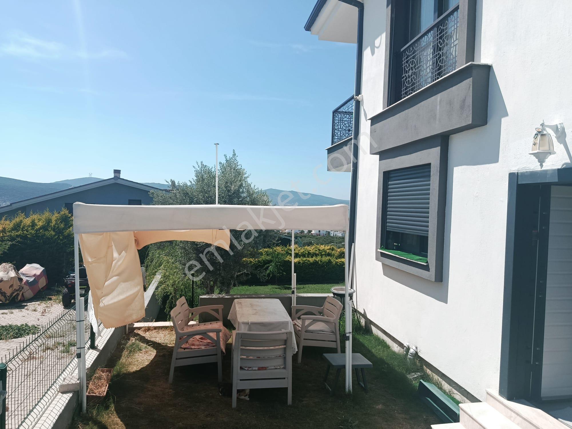 Urla İçmelerde Deniz Manzaralı Lux Yapılı Müstakil Villa - Görsel 25
