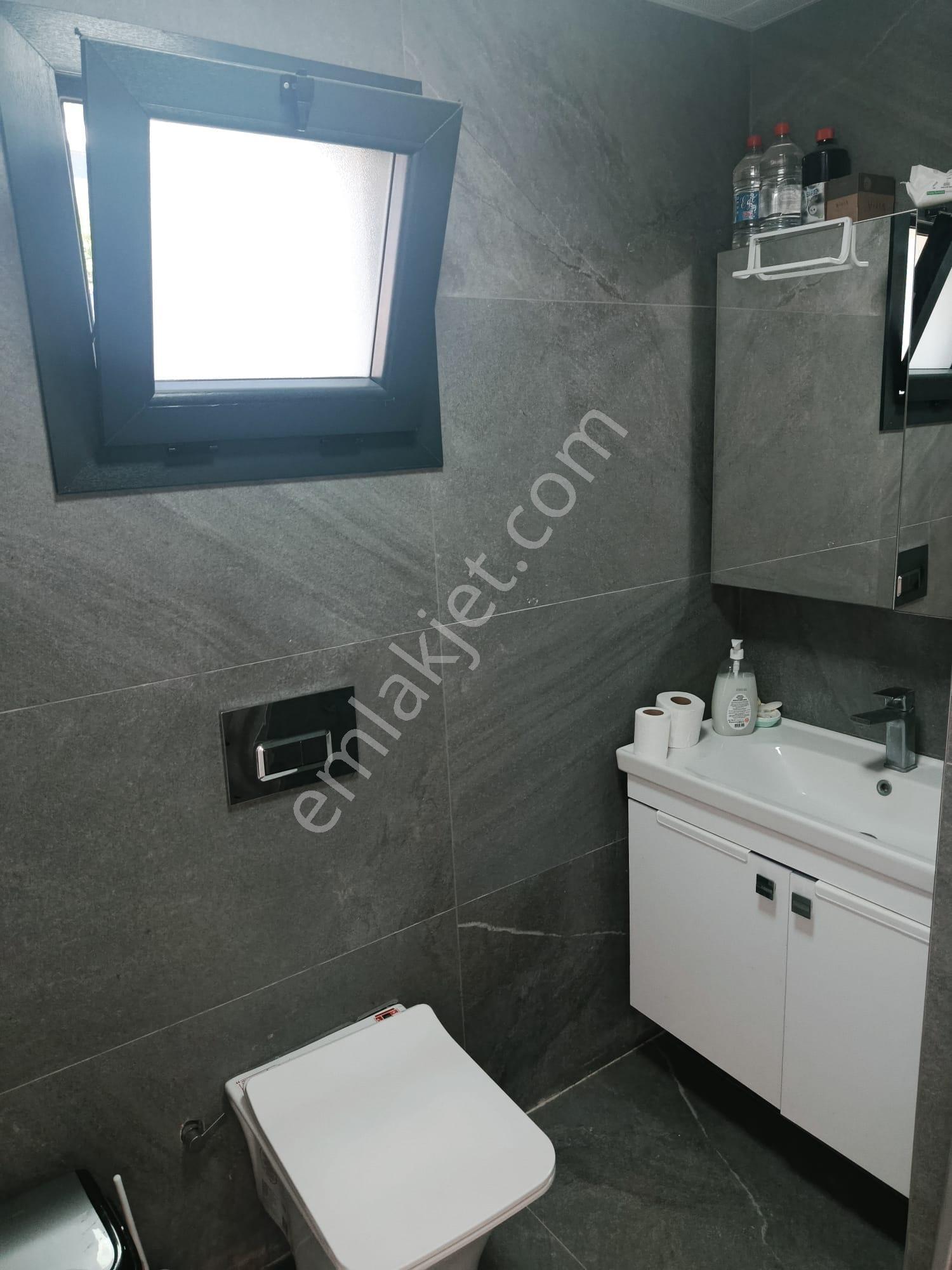 Urla İçmelerde Deniz Manzaralı Lux Yapılı Müstakil Villa - Görsel 12