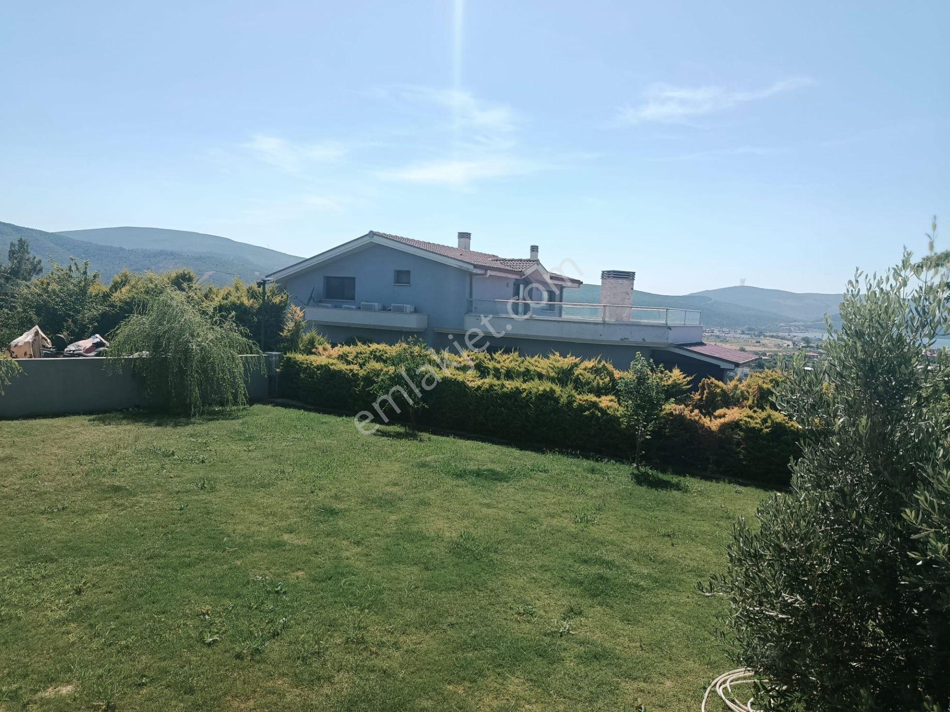 Urla İçmelerde Deniz Manzaralı Lux Yapılı Müstakil Villa - Görsel 28
