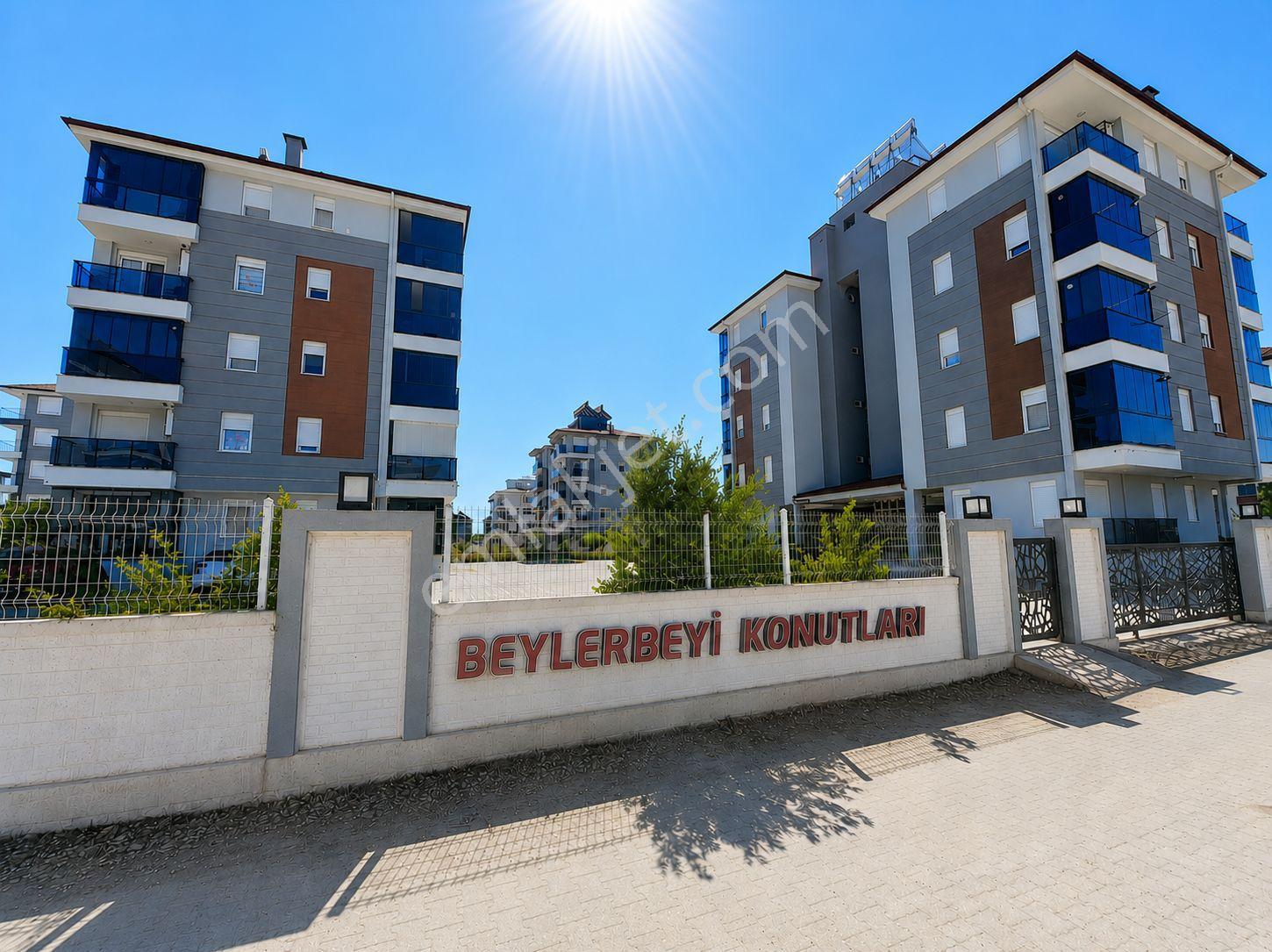 Antalya Döşemealtı Yeniköy Merkezde Site İçi 2+1 Kiralık Doğalgazlı Daire