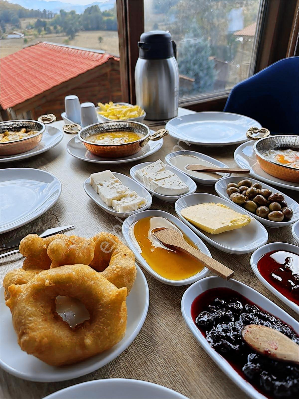 Acara'dan/iznik Candarlı'da Hazır Kurulu İşletme/bungalov Tesisi - Görsel 20