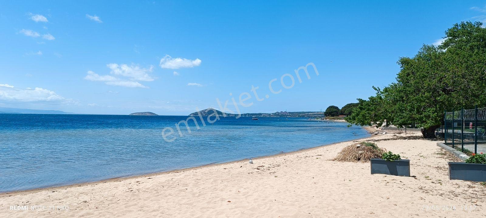 Denize Sıfır 1+1 Eşyalı Site İçerisinde Daire - Görsel 19