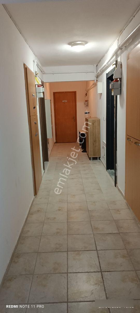 Denize Sıfır 1+1 Eşyalı Site İçerisinde Daire - Görsel 8