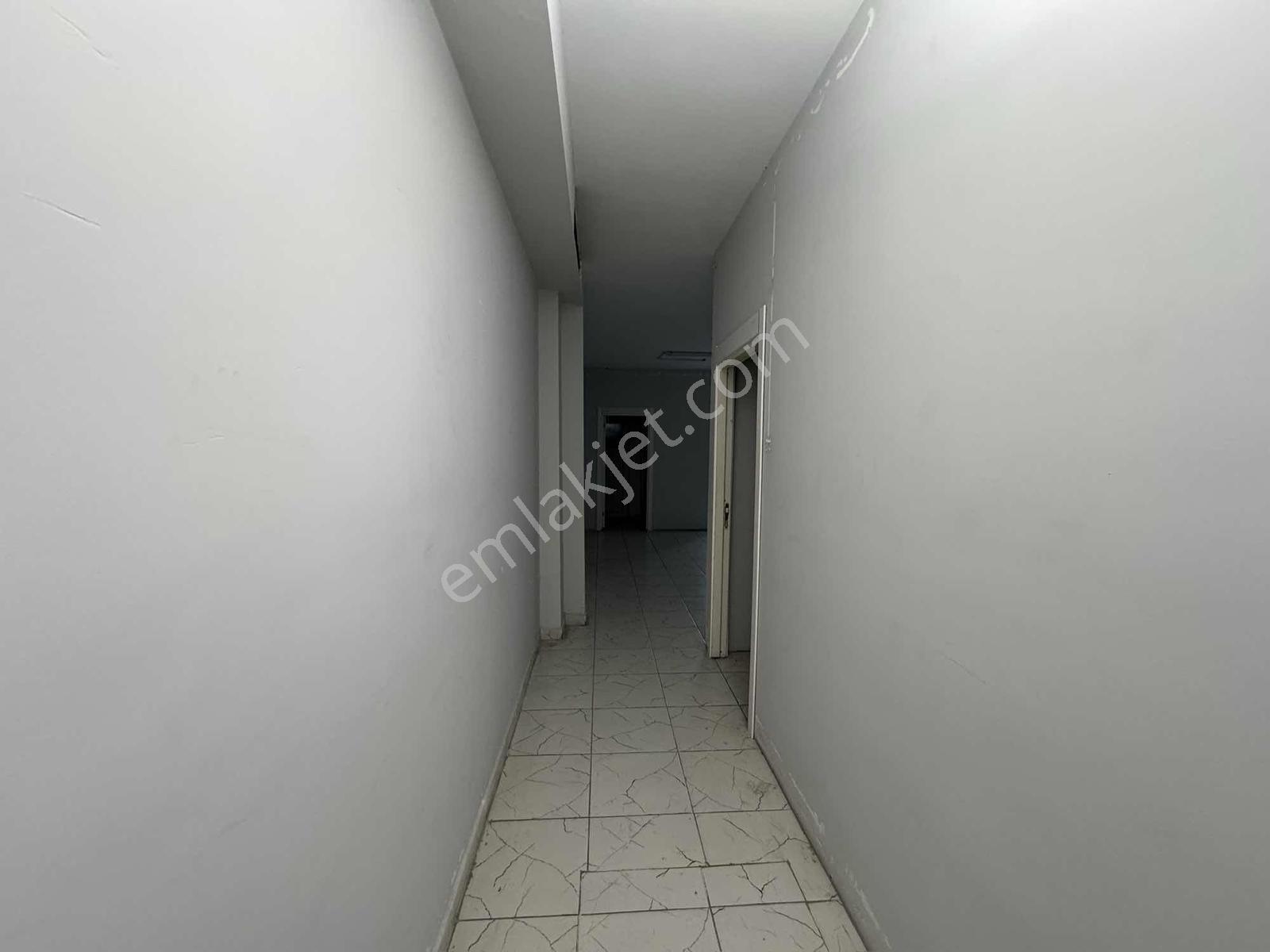 Çağlayan Vatan Caddesi'nde Cadde Üzeri Kiralık 355m² Dükkan - Görsel 12