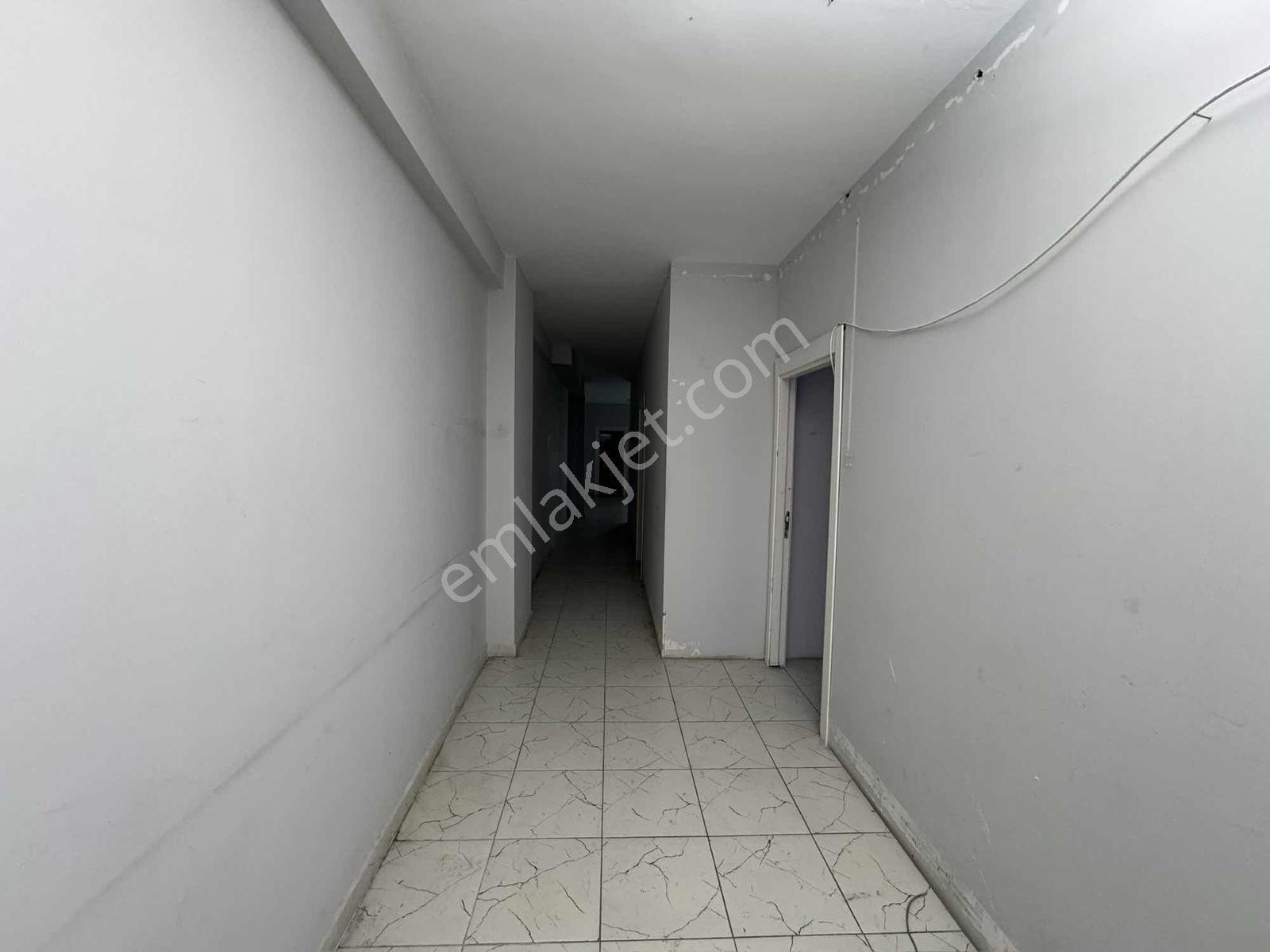 Çağlayan Vatan Caddesi'nde Cadde Üzeri Kiralık 355m² Dükkan - Görsel 27