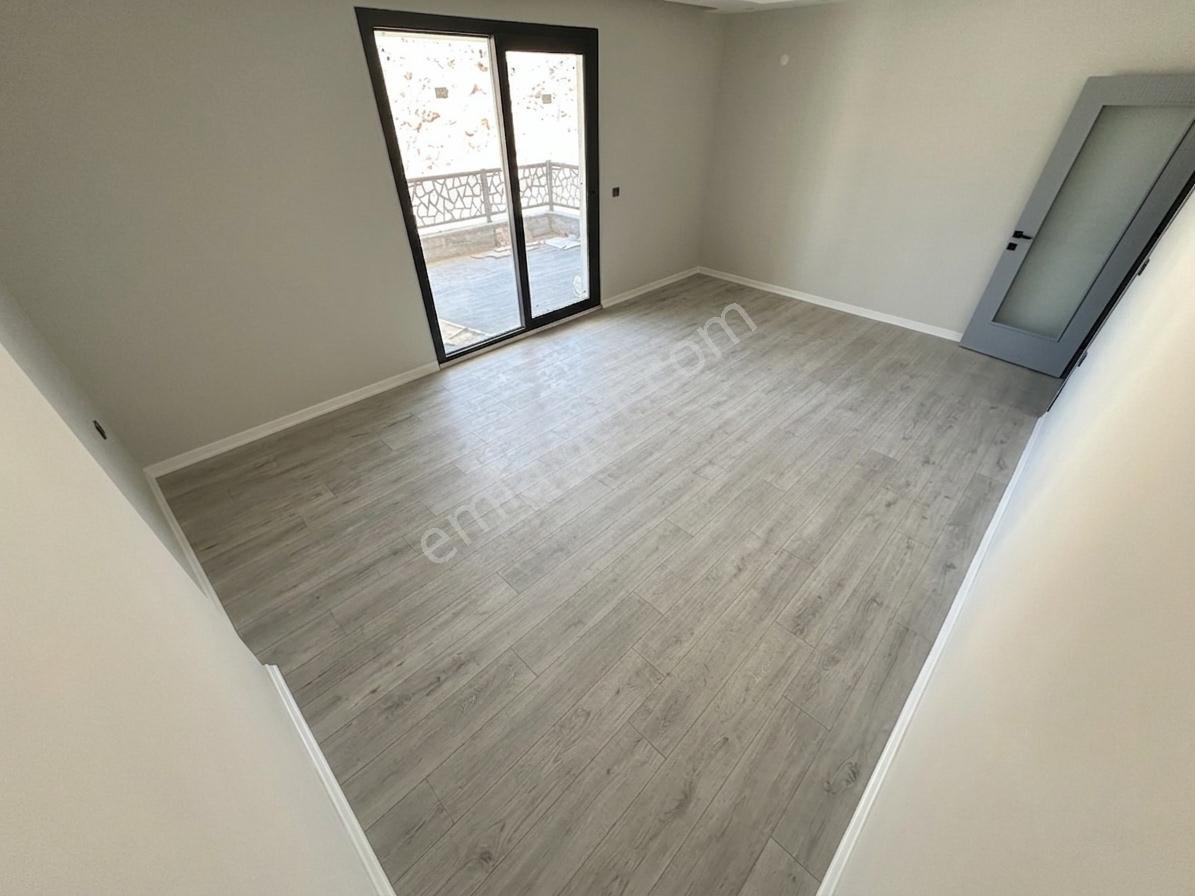 ꧁ay Emlaktan꧂edremit Kazdağlarında Yüzme Havuzlu Ön Cephe Asansörlü Satılık 2+1 Lüks Daire - Görsel 5