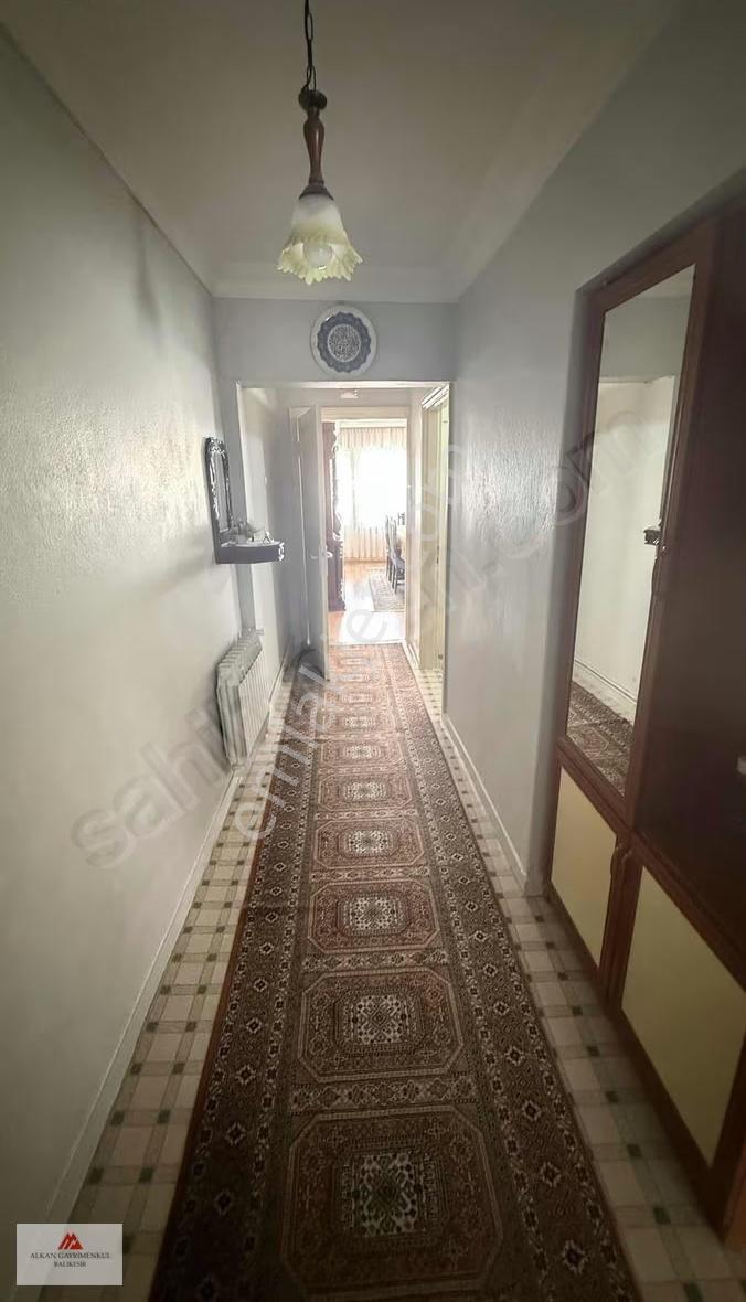 Anafartalar Caddesi Çarşı Merkezde 130 M2 3+1 Ara Kat Daire - Görsel 18