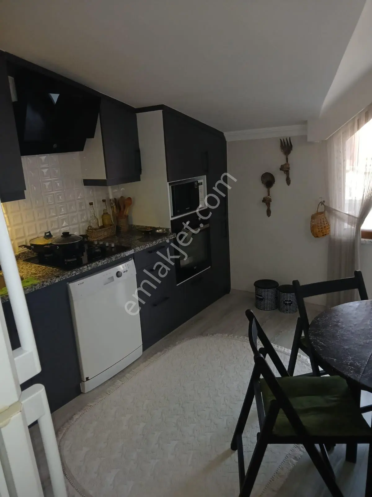 Bahçelievlerde Masrafsız Catıkat 3+1 150m² Daire - Görsel 28