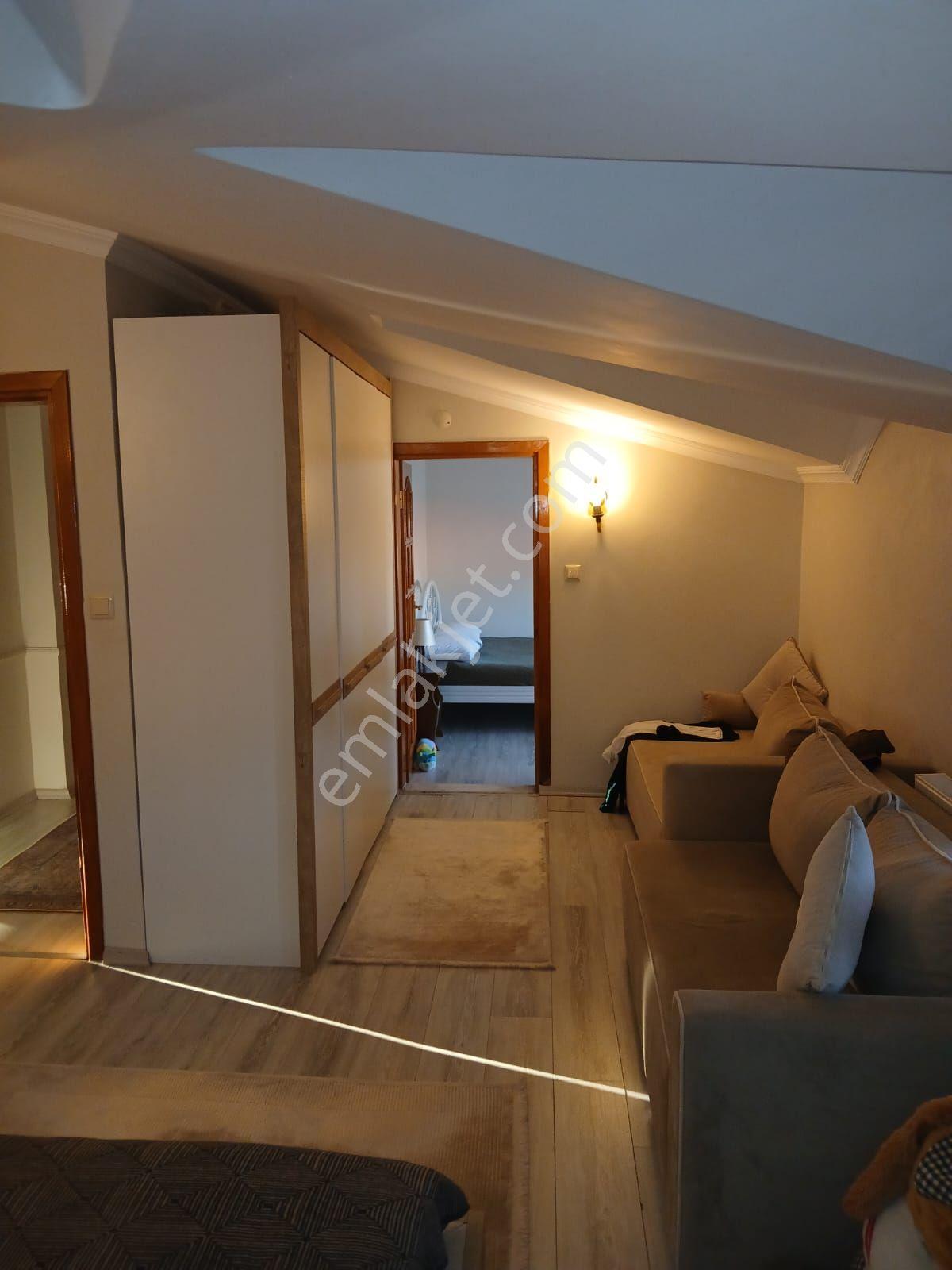 Bahçelievlerde Masrafsız Catıkat 3+1 150m² Daire - Görsel 19
