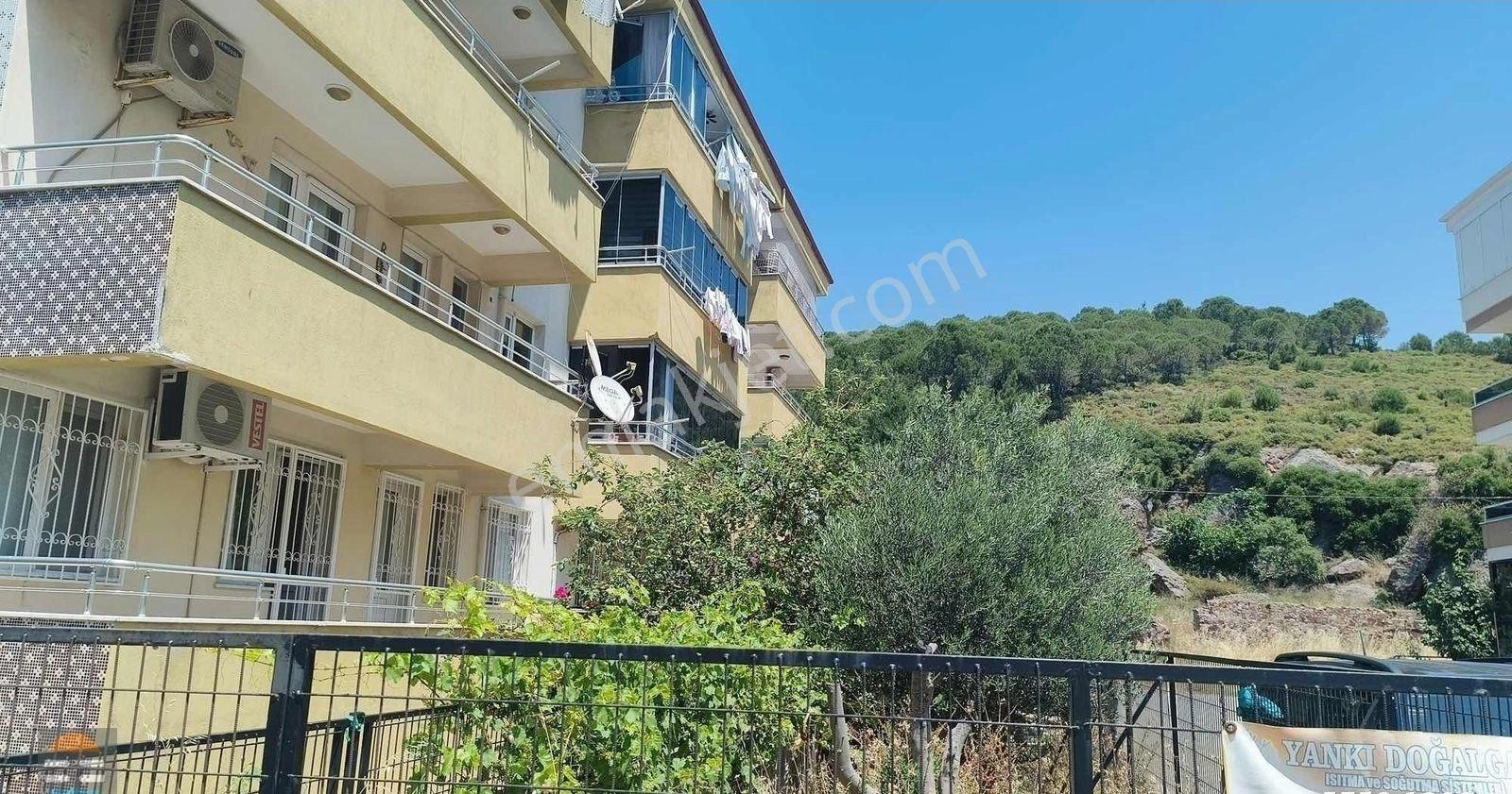 Sarımsaklıda Orman Manzaralı Bahçe Kullanımlı 3+1 Satılık Daire - Görsel 6