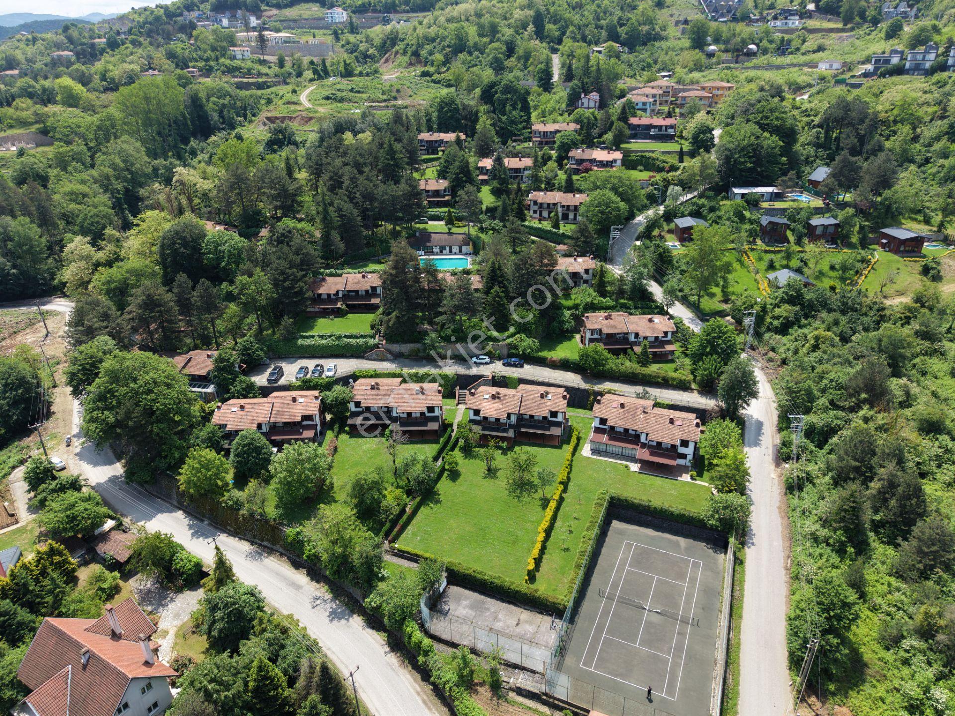 Sapanca İlmiye’de Özel Tasarım Bahçeli Satılık Villa - Görsel 5