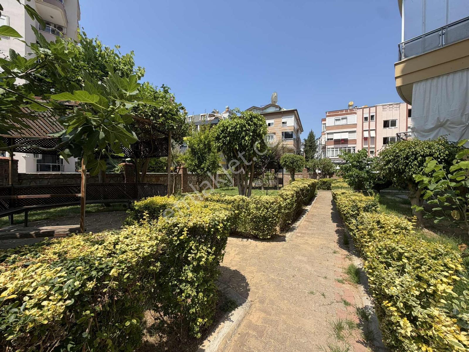 Alanya Saray Mah. 1+1 Eşyalı Kiralık Daire - Görsel 16
