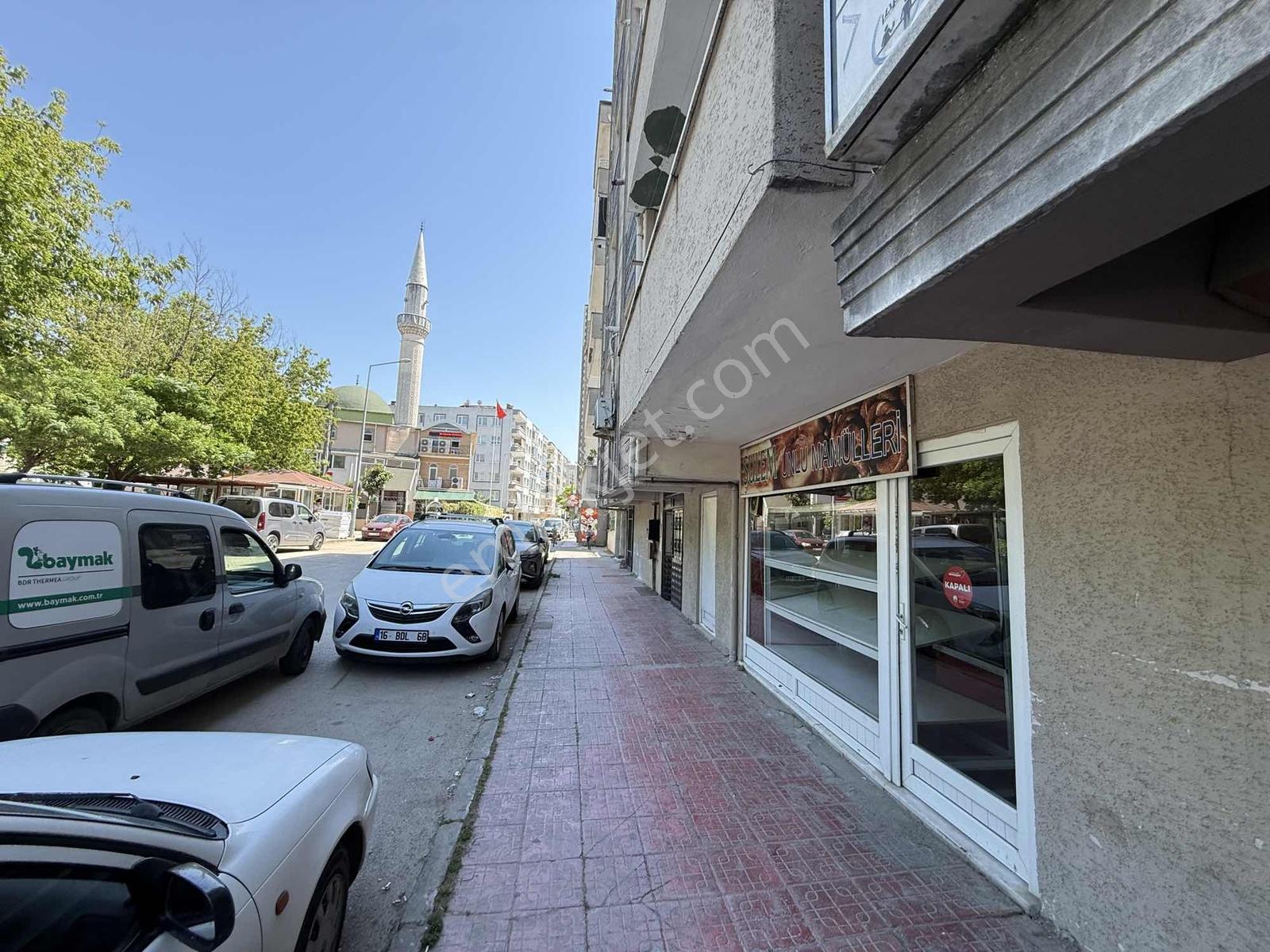 Akram'dan Geçit'de Cadde Üzeri Dükkan - Görsel 4