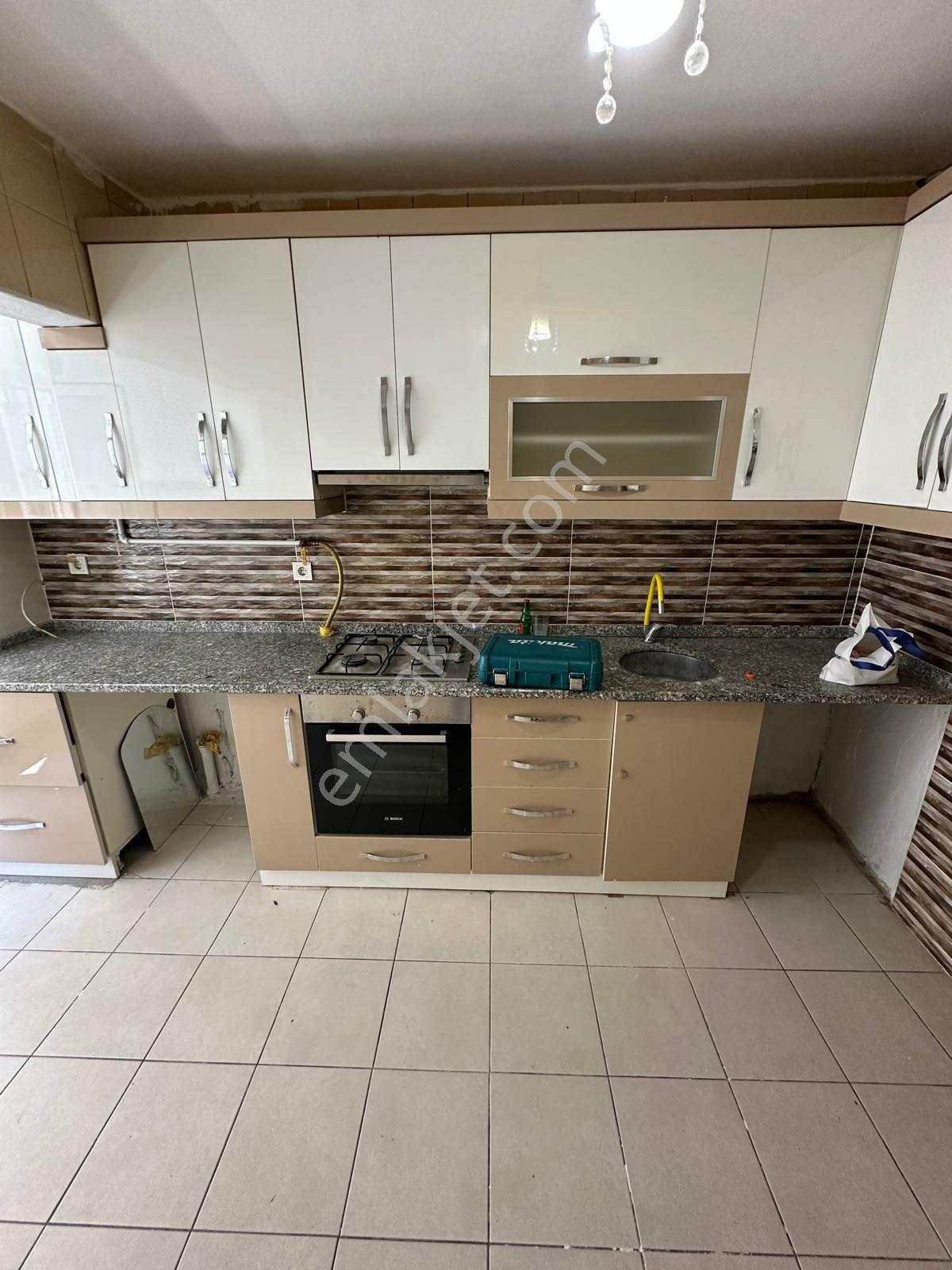 Tekirdağ Çorlu Reşadiye Mahallesinde 165m2 Kiralık 3+1 Daire - Görsel 2